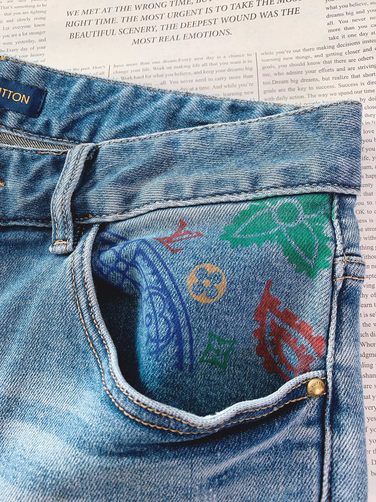 LouisVuitton 路易威登 2026SS早春新品限量版牛仔。上身就是高级感。精选高支重磅丹宁面料