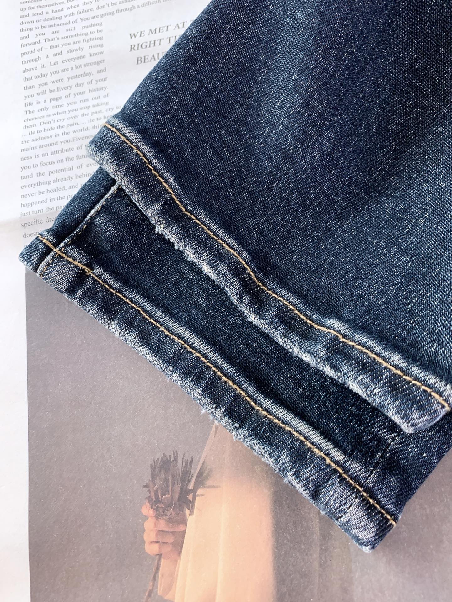 DOLCE&GABBANA 杜嘉班纳 2026SS早春新品水墨花漾渐变牛仔裤👖精选高支重磅丹宁面料，多道