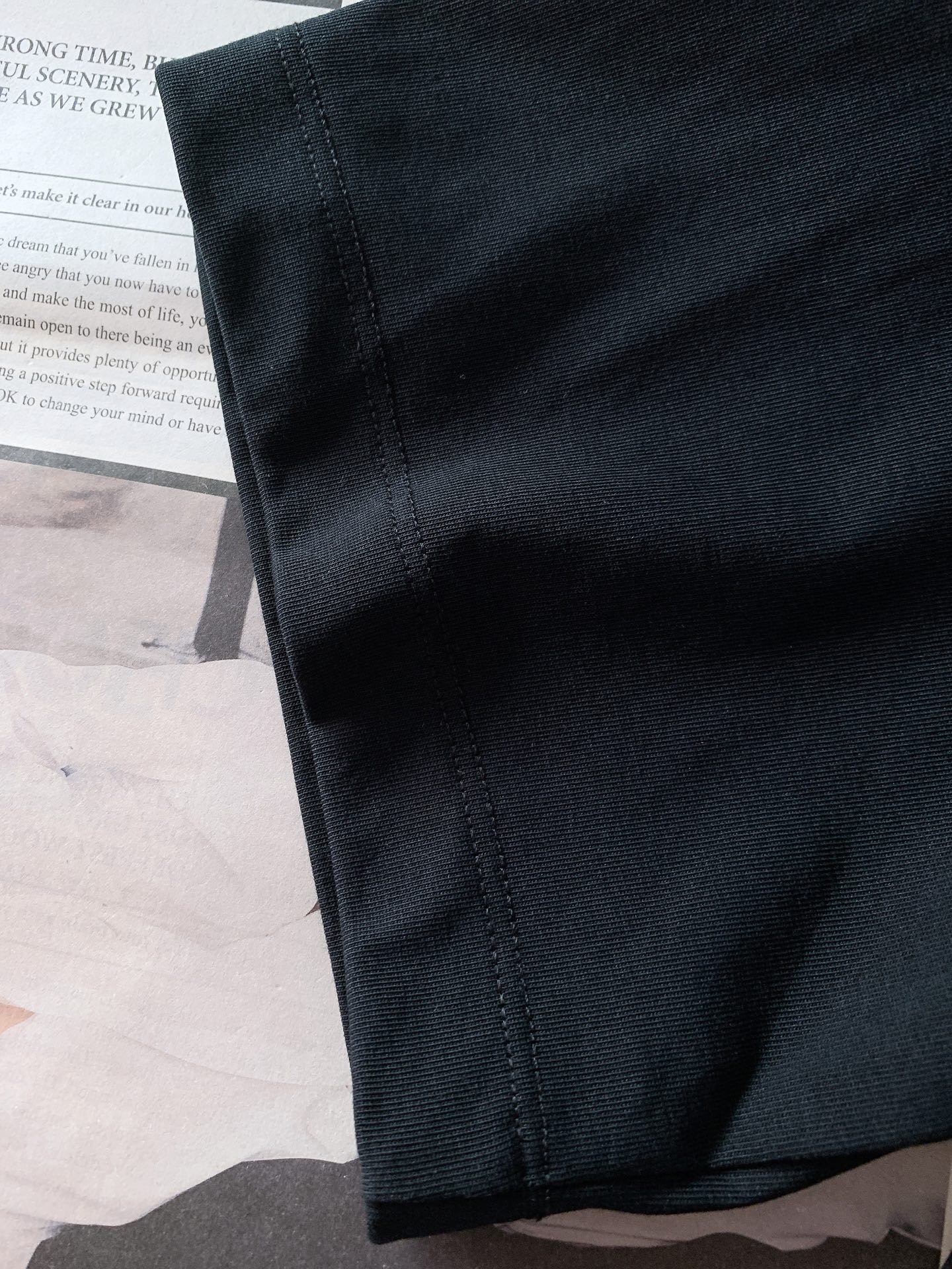 ARCTERYX 始祖鸟 2026SS春夏新品幻彩印花圆领T恤 夏季刚需款🔥高支重磅纯棉面料，软糯亲肤，