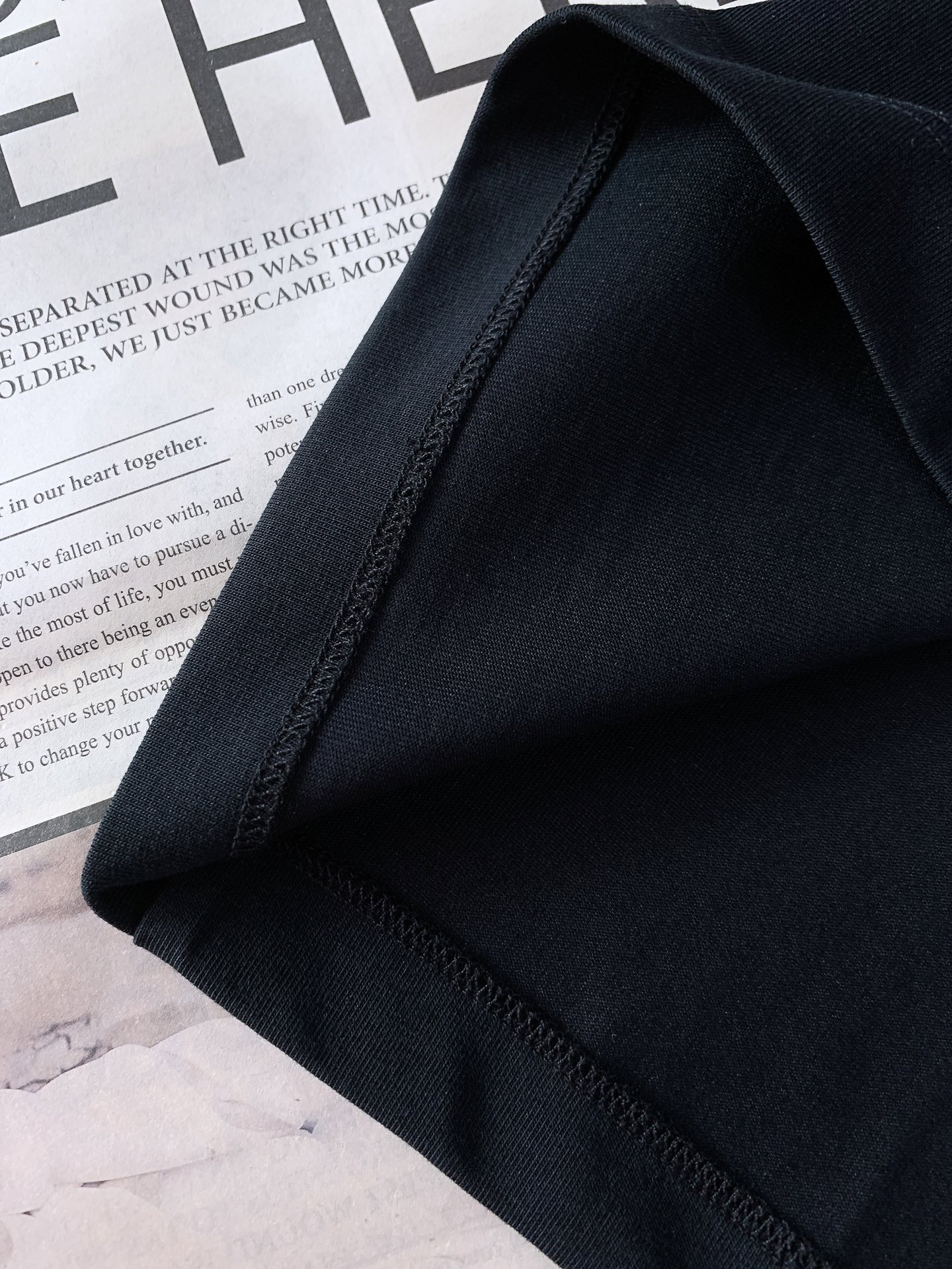 ARCTERYX 始祖鸟 2026SS春夏新品幻彩印花圆领T恤 夏季刚需款🔥高支重磅纯棉面料，软糯亲肤，