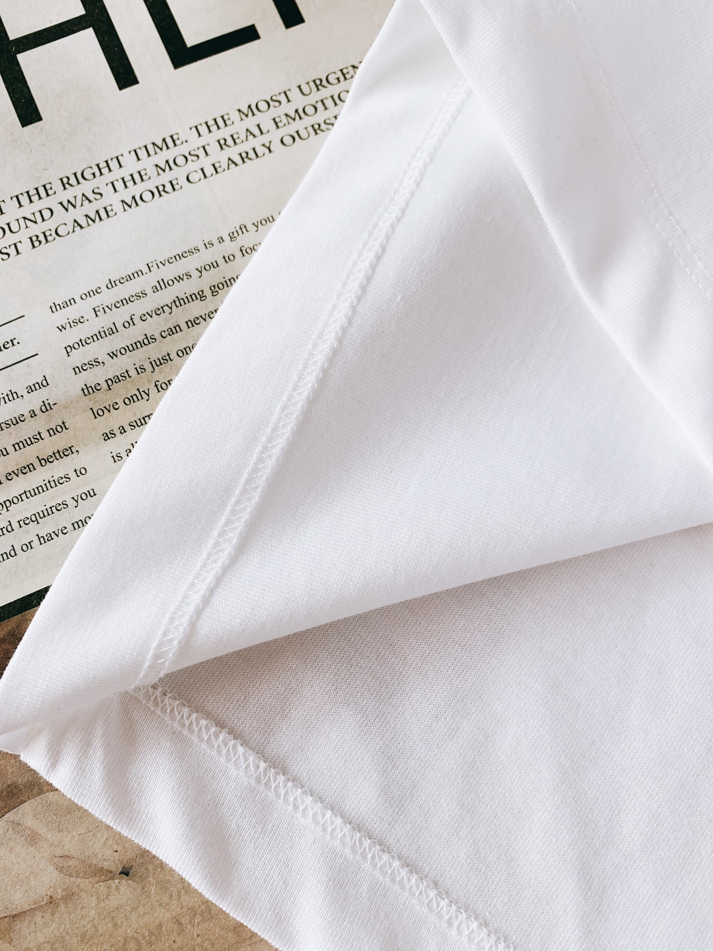 ARCTERYX 始祖鸟 2026SS春夏新品幻彩印花圆领T恤 夏季刚需款🔥高支重磅纯棉面料，软糯亲肤，