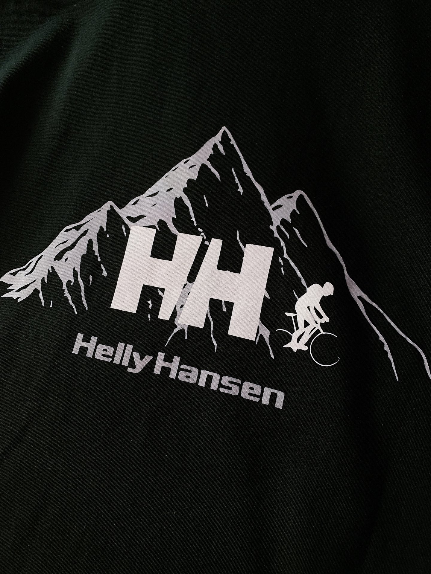 Helly Hansen 耶尔.汉森 2026SS春夏新品挪威🇳🇴顶级户外运动品牌，走秀款印花棉质T恤，
