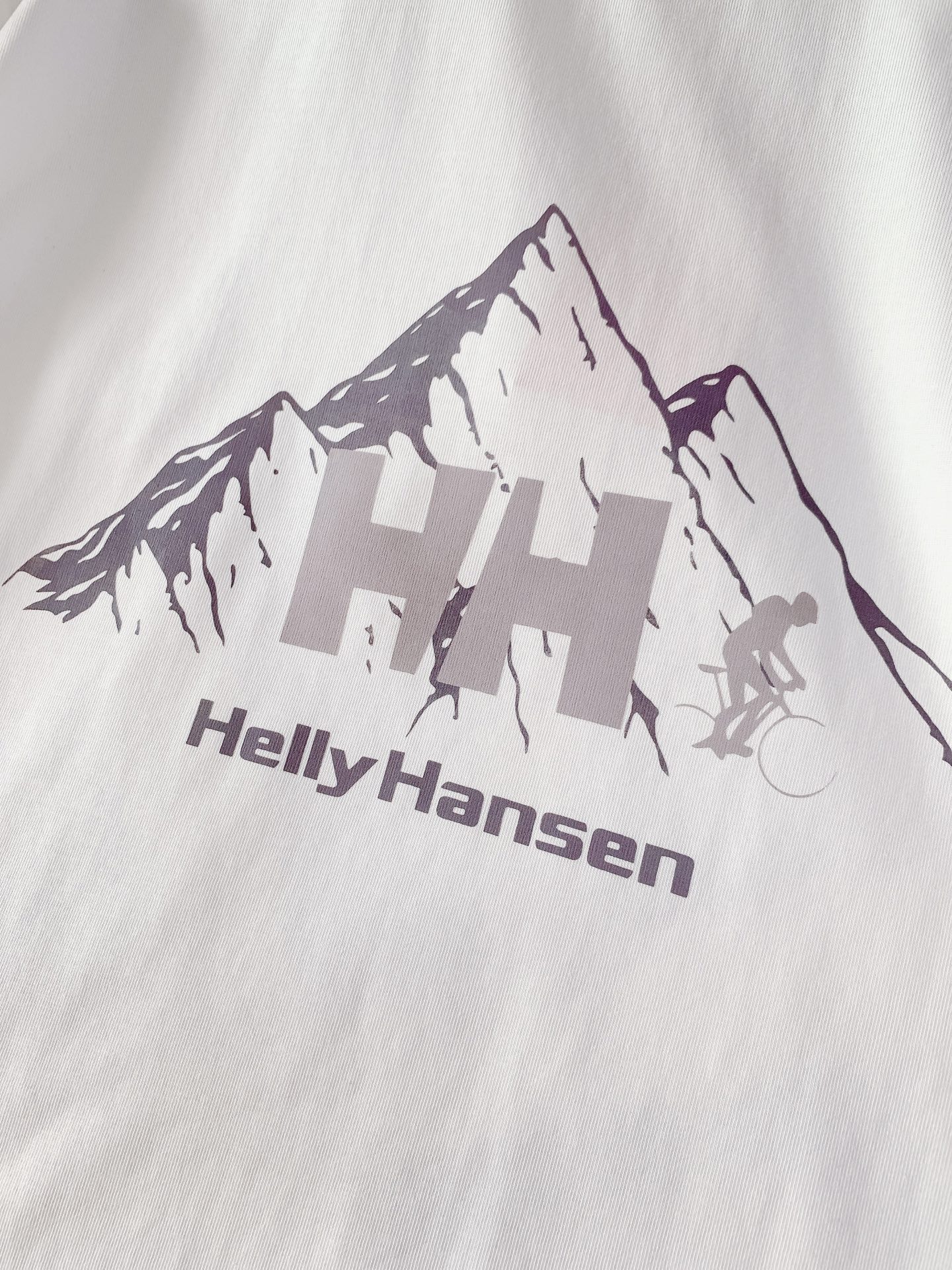 Helly Hansen 耶尔.汉森 2026SS春夏新品挪威🇳🇴顶级户外运动品牌，走秀款印花棉质T恤，