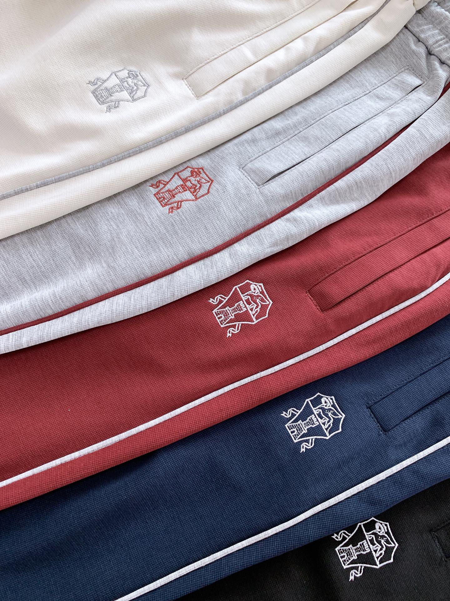 Brunello Cucinelli 布鲁奈罗.库奇内利 2026SS早春新品BC意式肌理休闲裤。高阶经