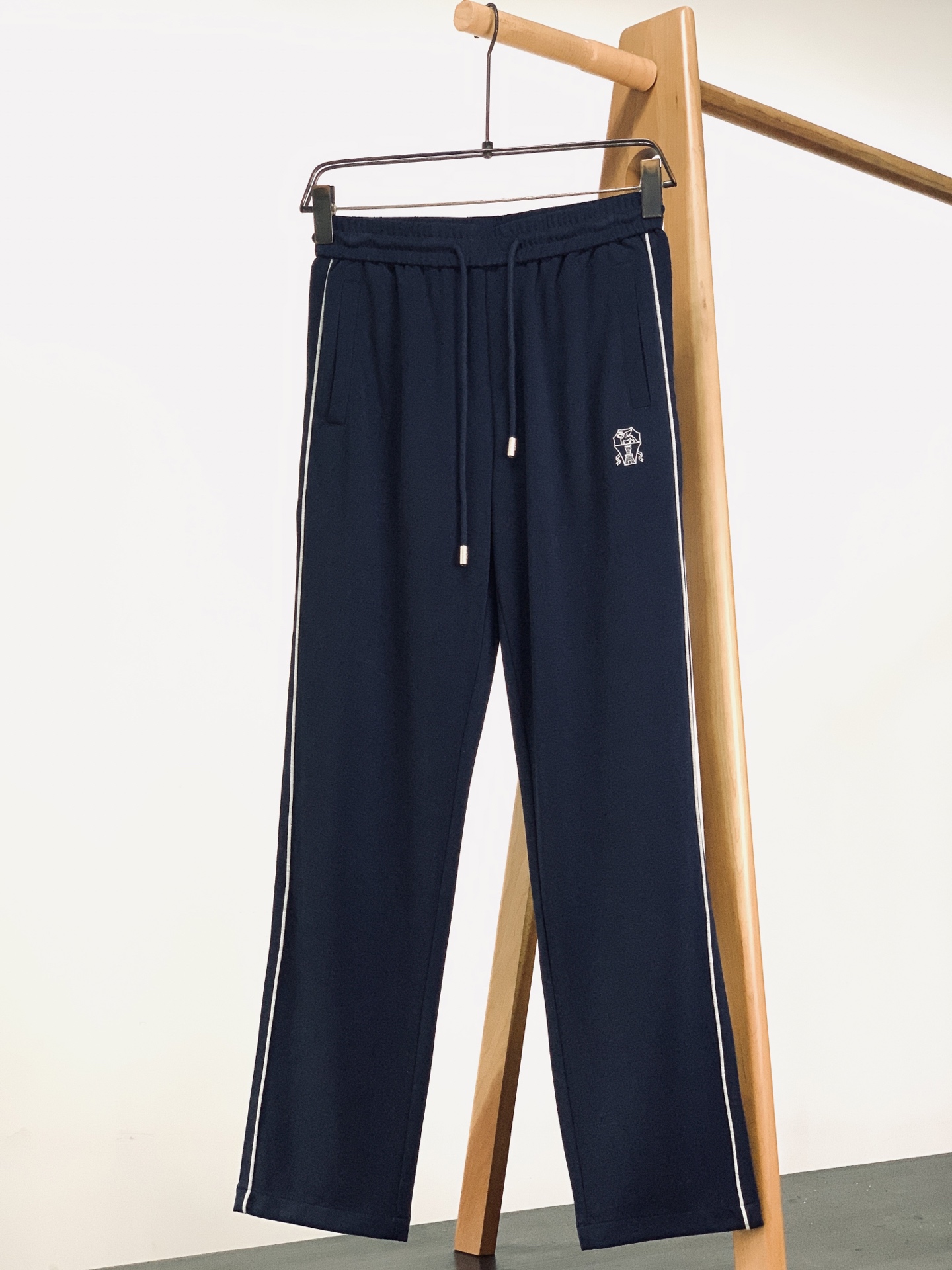 Brunello Cucinelli 布鲁奈罗.库奇内利 2026SS早春新品BC意式肌理休闲裤。高阶经