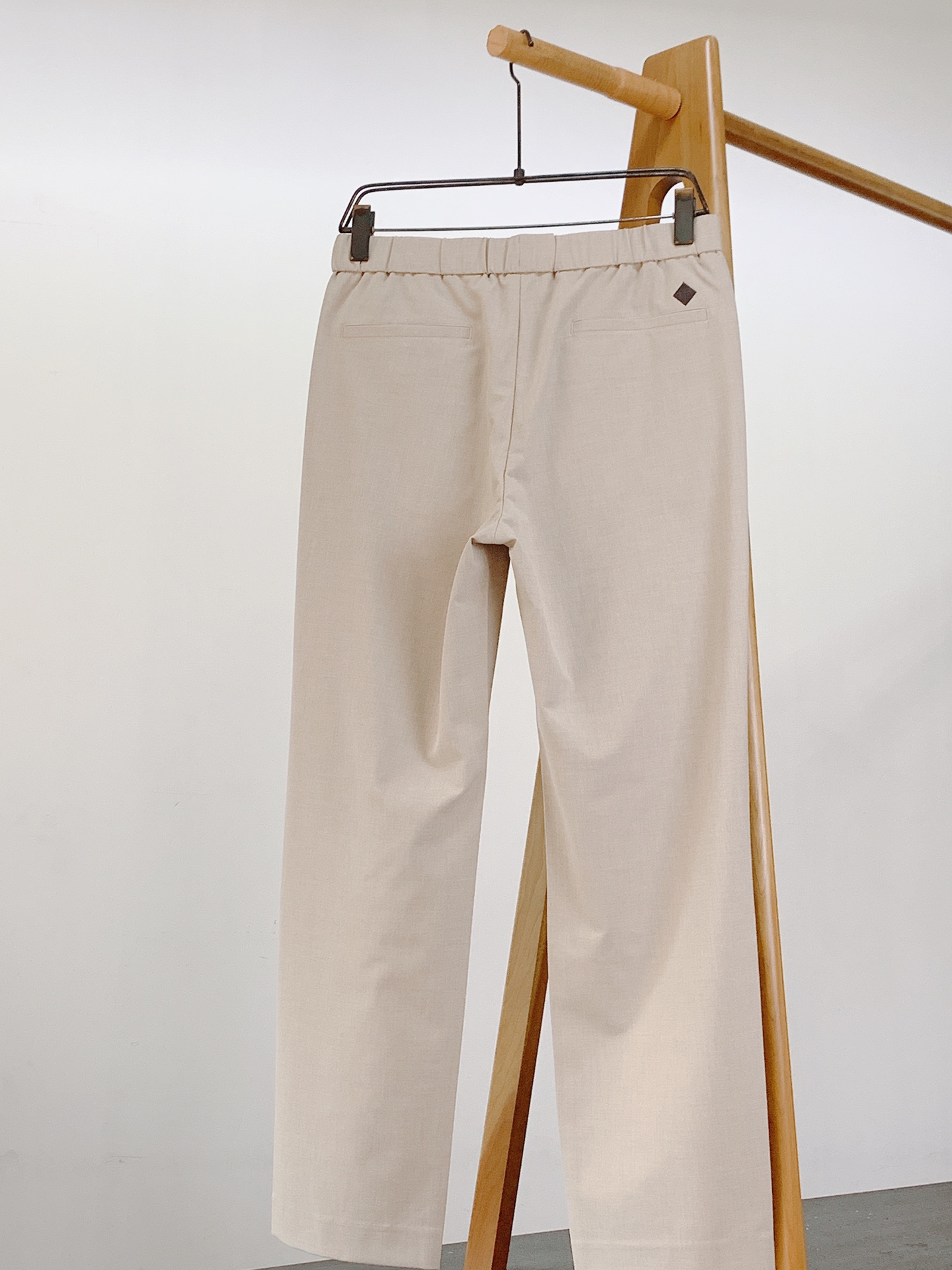 LoroPiana L.P SS早春新品意式轻奢休闲神裤👖Loro Piana年度人气力作，将松弛感与高