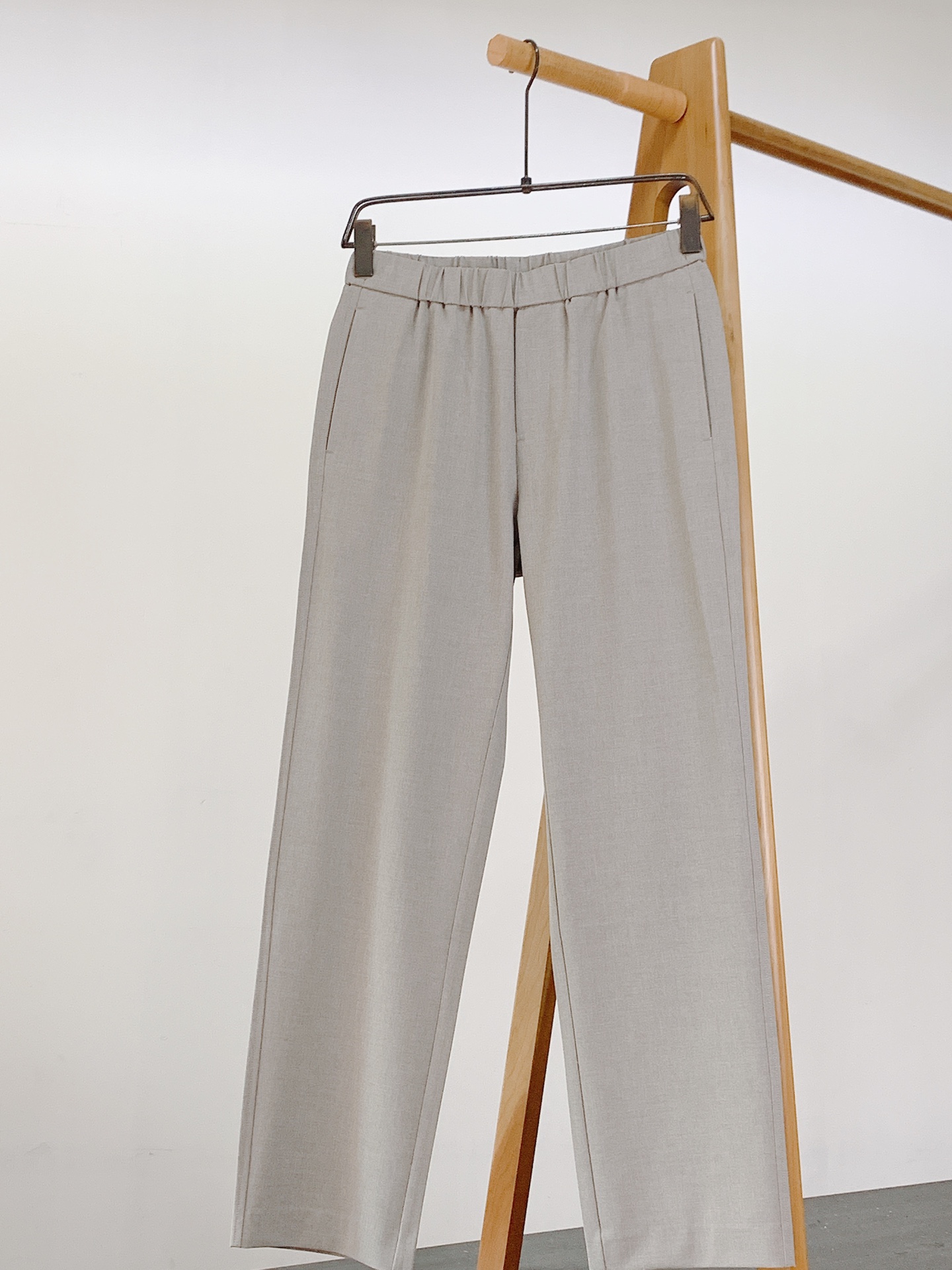 LoroPiana L.P SS早春新品意式轻奢休闲神裤👖Loro Piana年度人气力作，将松弛感与高