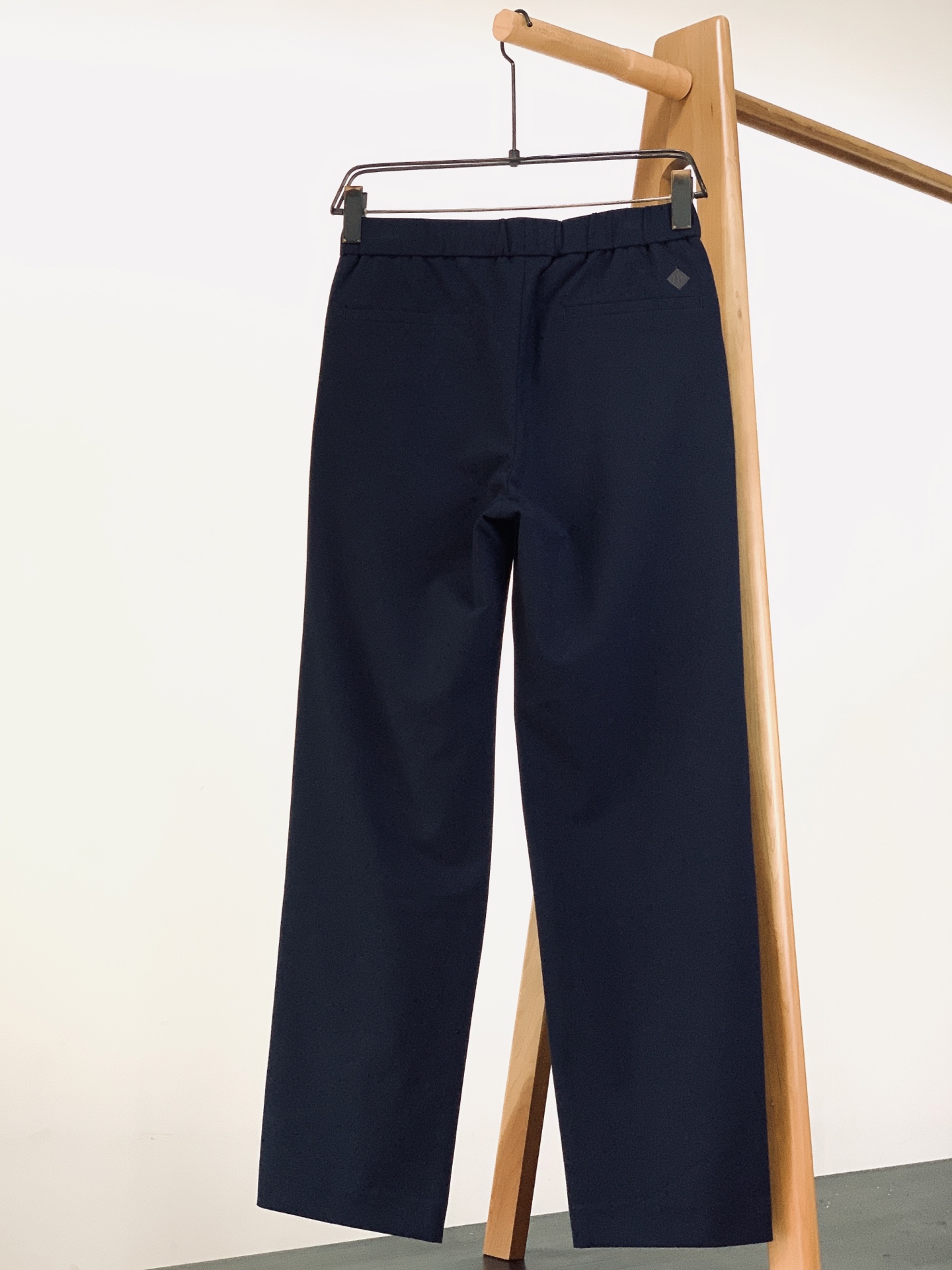 LoroPiana L.P SS早春新品意式轻奢休闲神裤👖Loro Piana年度人气力作，将松弛感与高