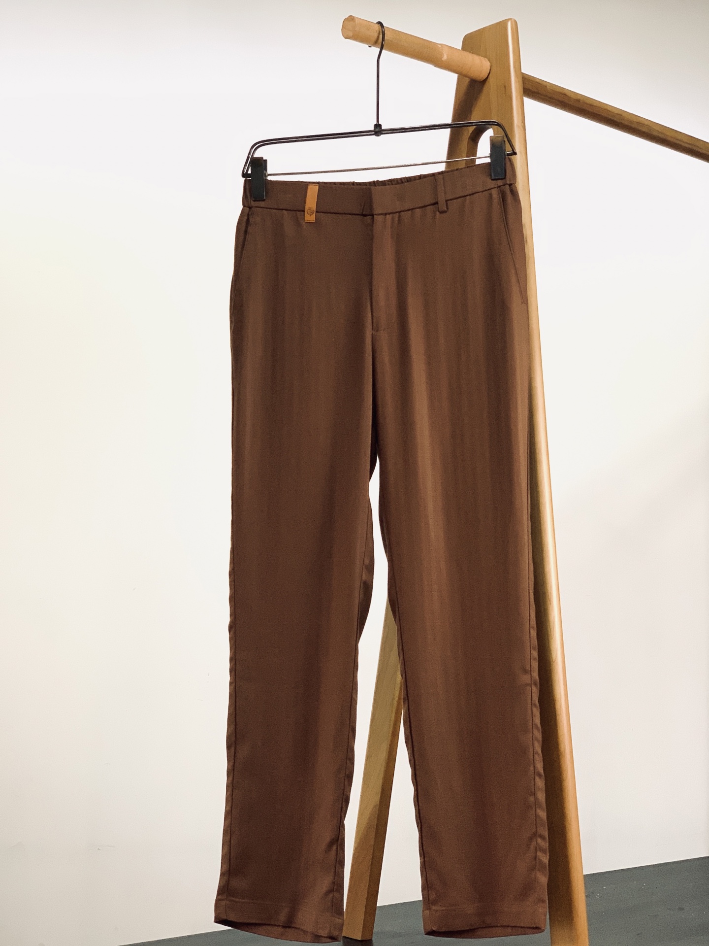 LoroPiana L.P SS早春新品意式轻奢肌理休闲裤👖Loro Piana经典爆款，解锁松弛高级穿