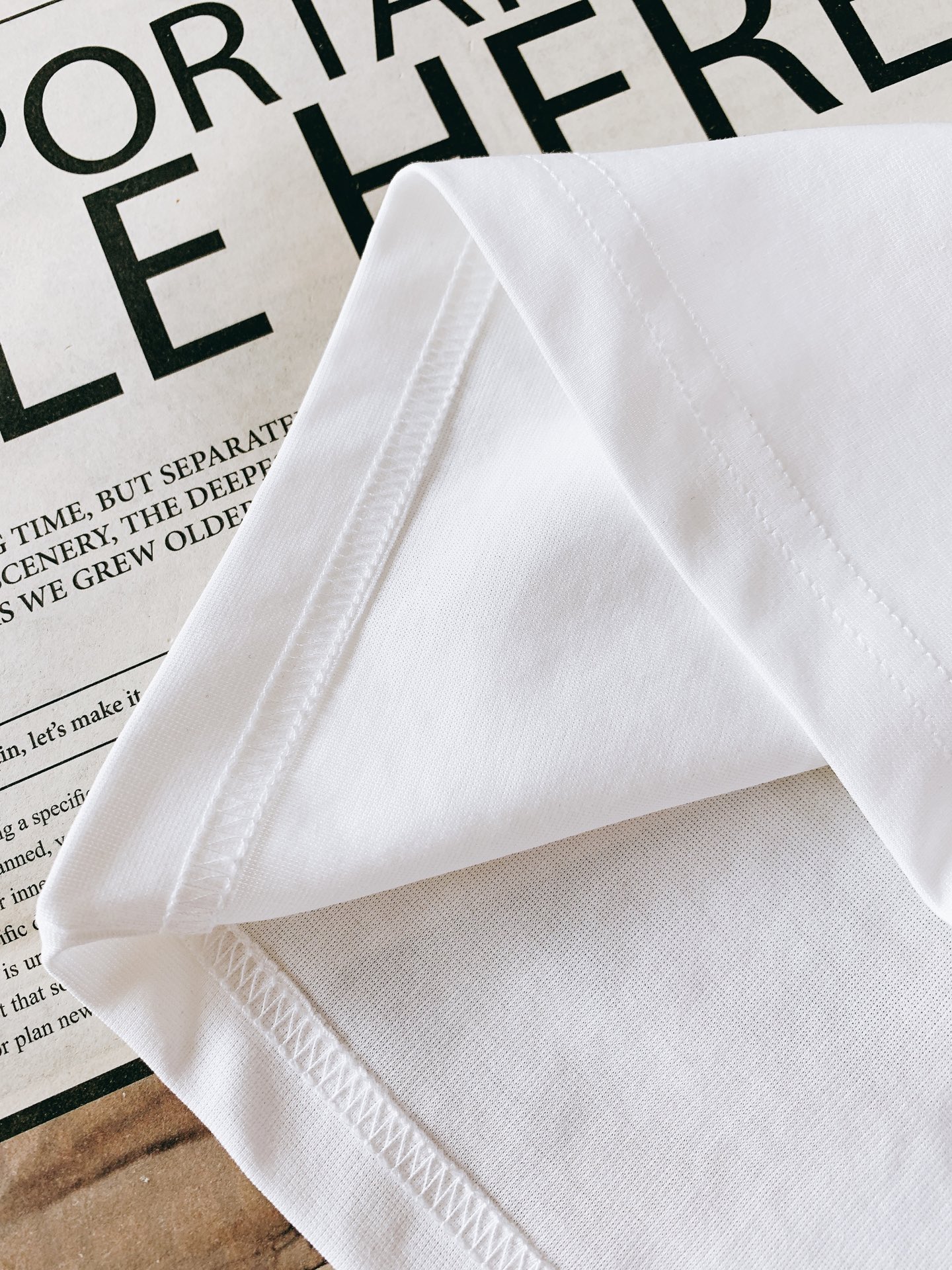 Celine 赛琳 2026SS春夏新品法式经典短袖👕永不过时的极简大牌基础款，拿捏法式松弛美学。精选精