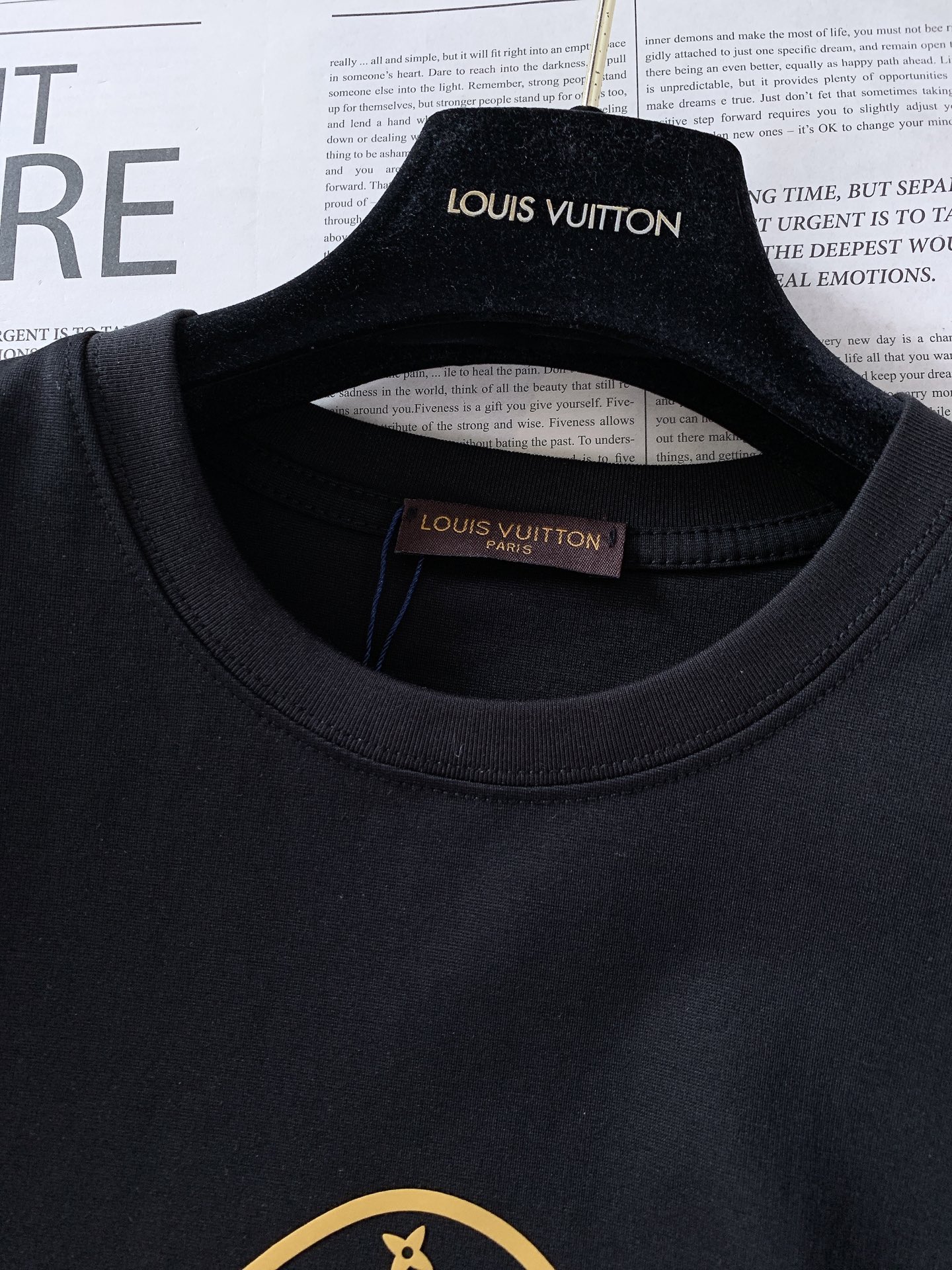 LouisVuitton 路易威登 2026SS春夏新品 创意蘑菇老花短袖奢牌经典力作，趣味与高级感兼具