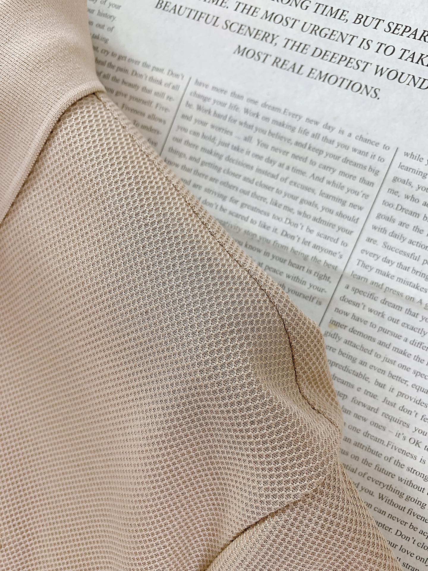 Bottega Veneta 葆蝶家 2026SS春夏新品翻领POLO短袖材质 材质 65%棉 10%桑