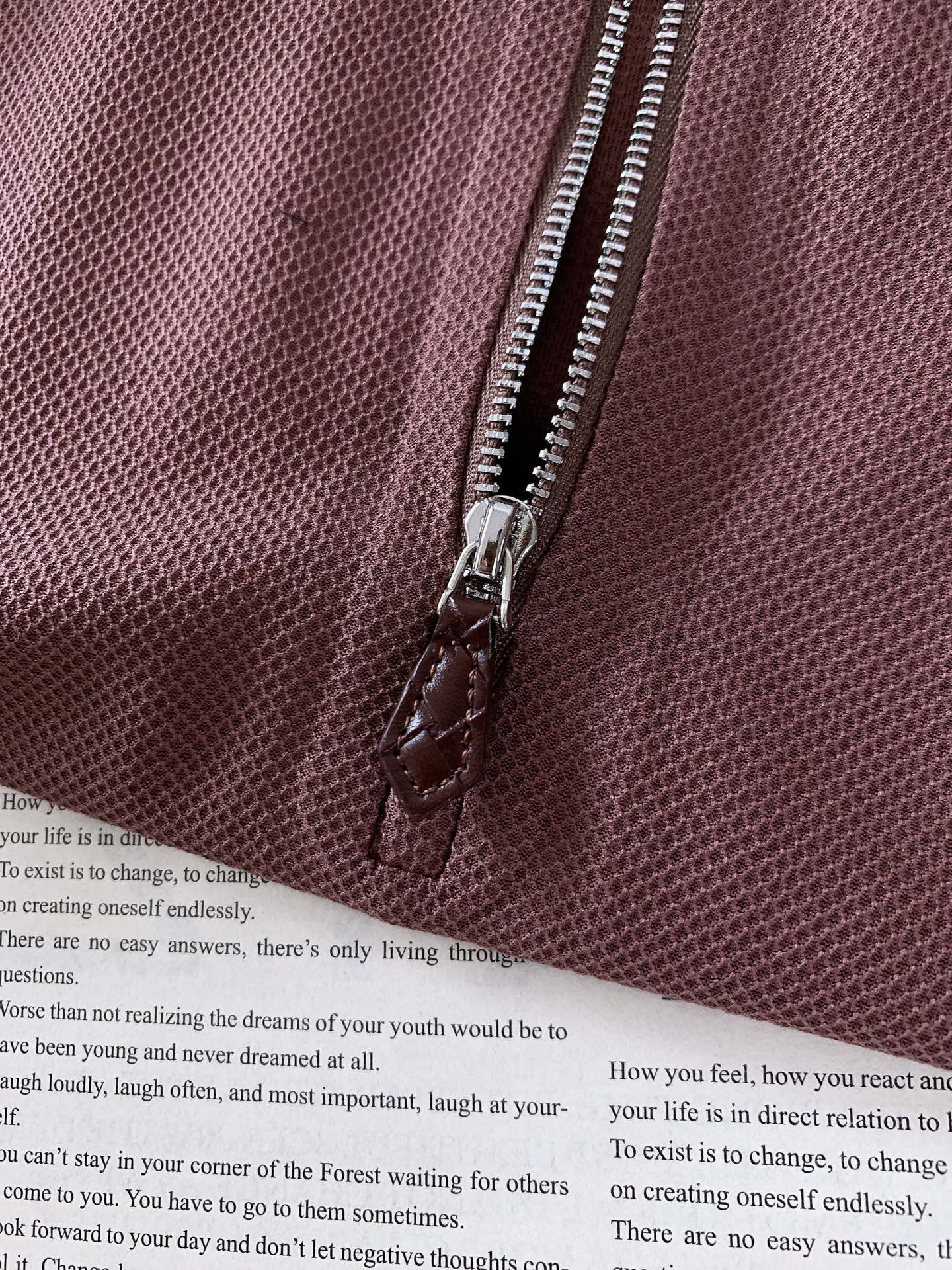 Bottega Veneta 葆蝶家 2026SS春夏新品翻领POLO短袖材质 材质 65%棉 10%桑