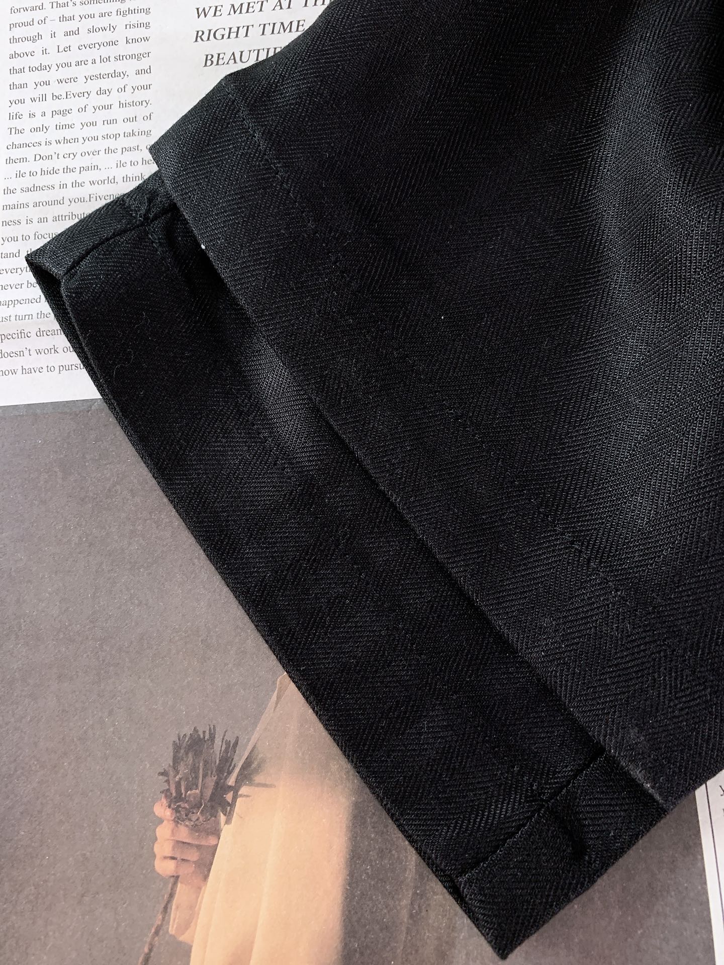 LoroPiana L.P SS早春新品意式轻奢肌理休闲裤👖Loro Piana经典爆款，解锁松弛高级穿