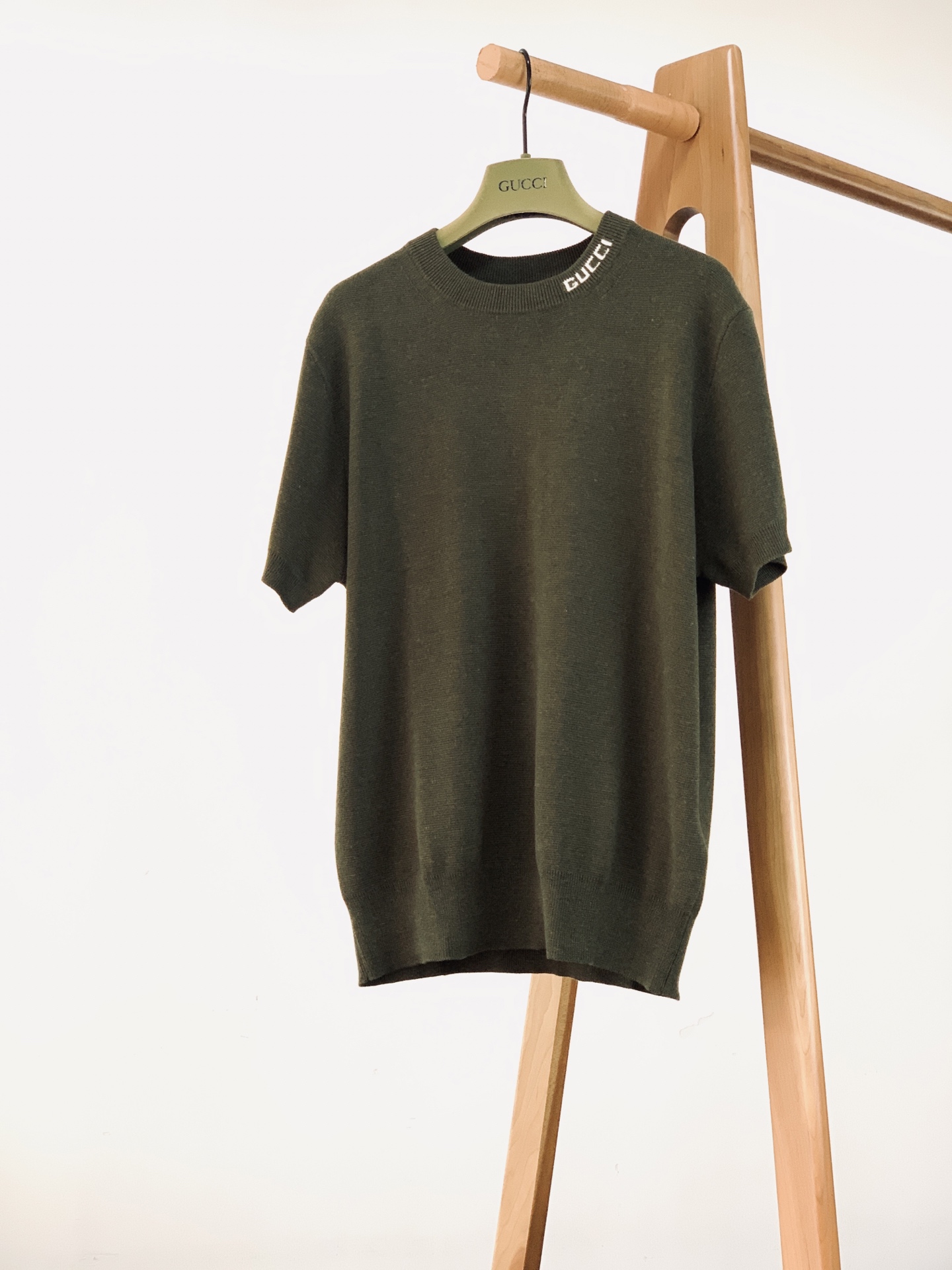 Gucci 古驰 2026SS春夏新品Lido系列领口嵌花针织短袖👕夏季人气力作，取材意大利海岸夏日灵感