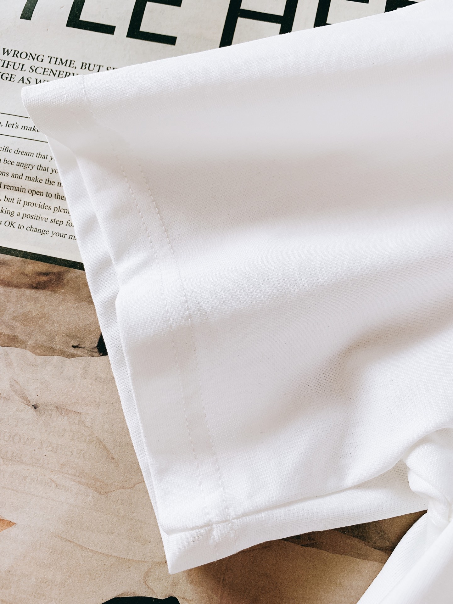 Thom Browne 汤姆·布朗 2026SS春夏新品 经典小狗标识短袖TB年度刚需爆款，简约轻奢自带