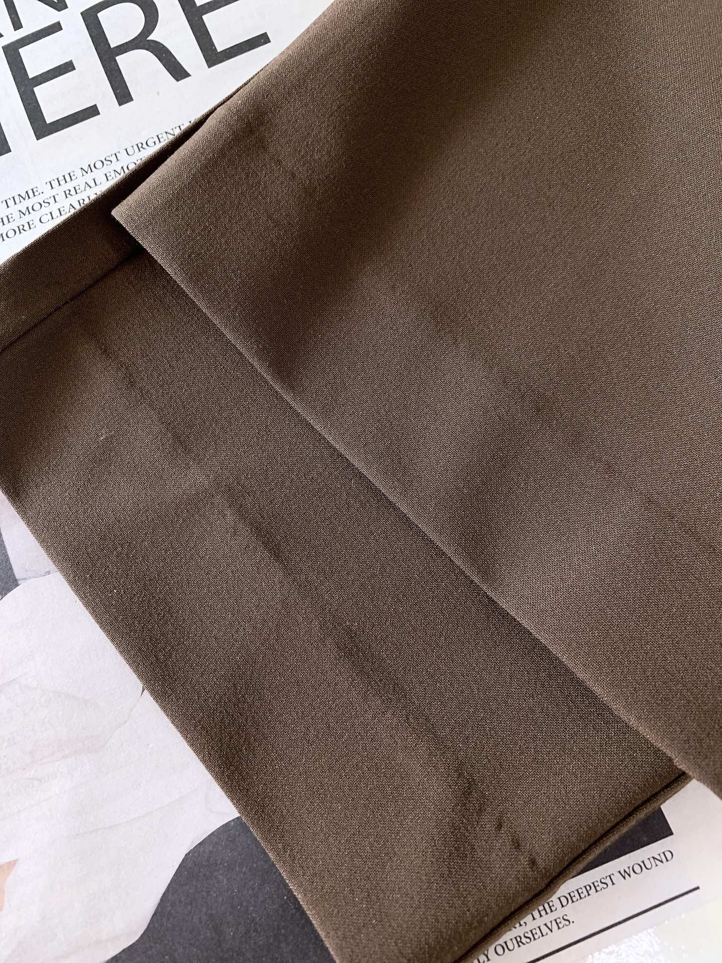 LoroPiana L.P SS早春新品意式轻奢休闲神裤👖Loro Piana年度人气力作，将松弛感与高