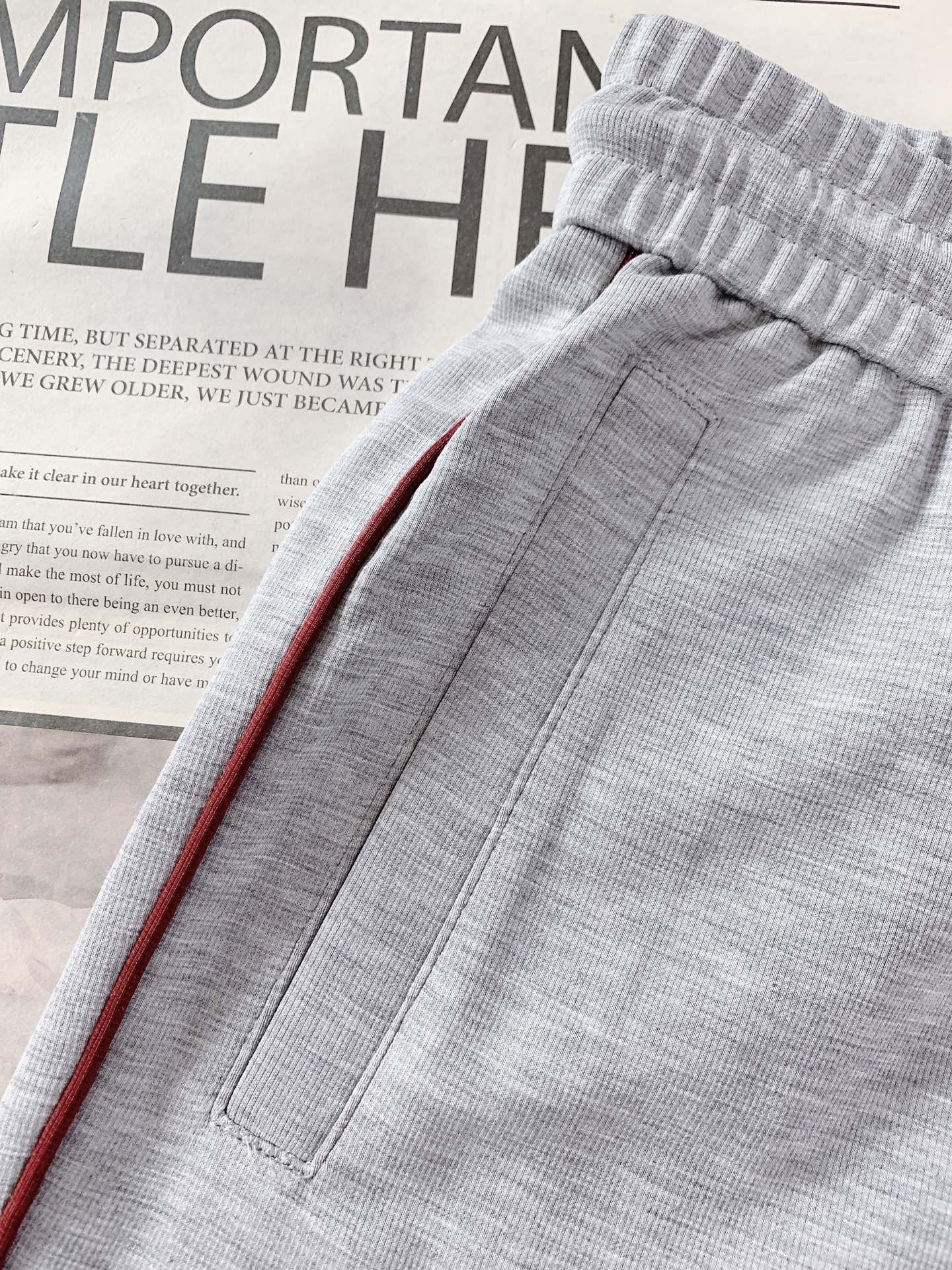 Brunello Cucinelli 布鲁奈罗.库奇内利 2026SS早春新品BC意式肌理休闲裤。高阶经