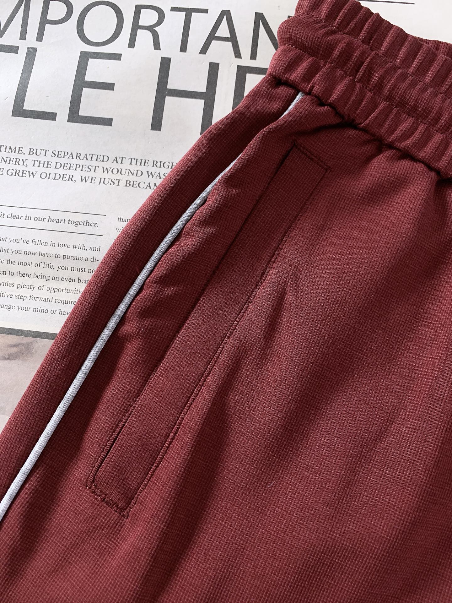 Brunello Cucinelli 布鲁奈罗.库奇内利 2026SS早春新品BC意式肌理休闲裤。高阶经