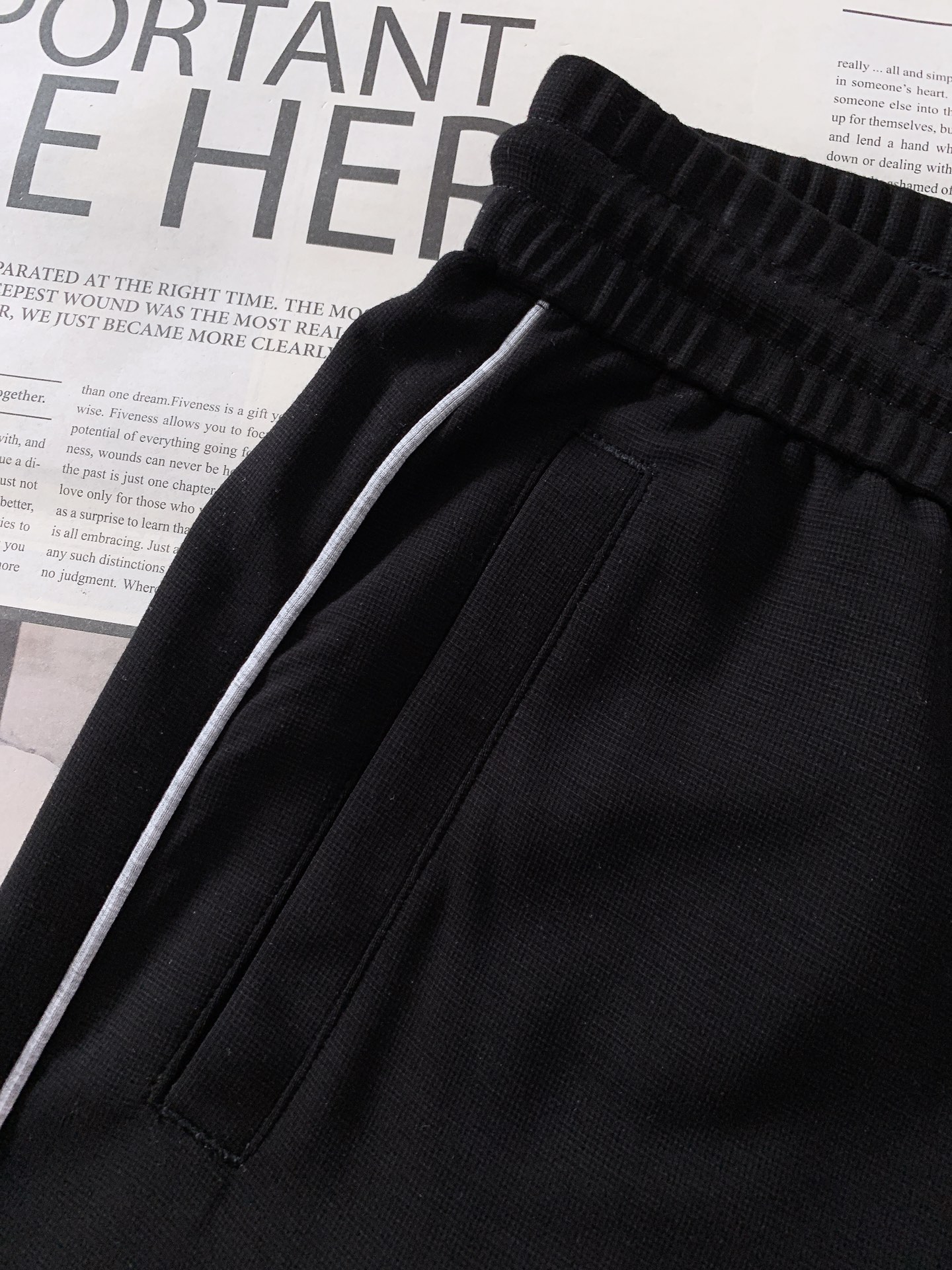 Brunello Cucinelli 布鲁奈罗.库奇内利 2026SS早春新品BC意式肌理休闲裤。高阶经