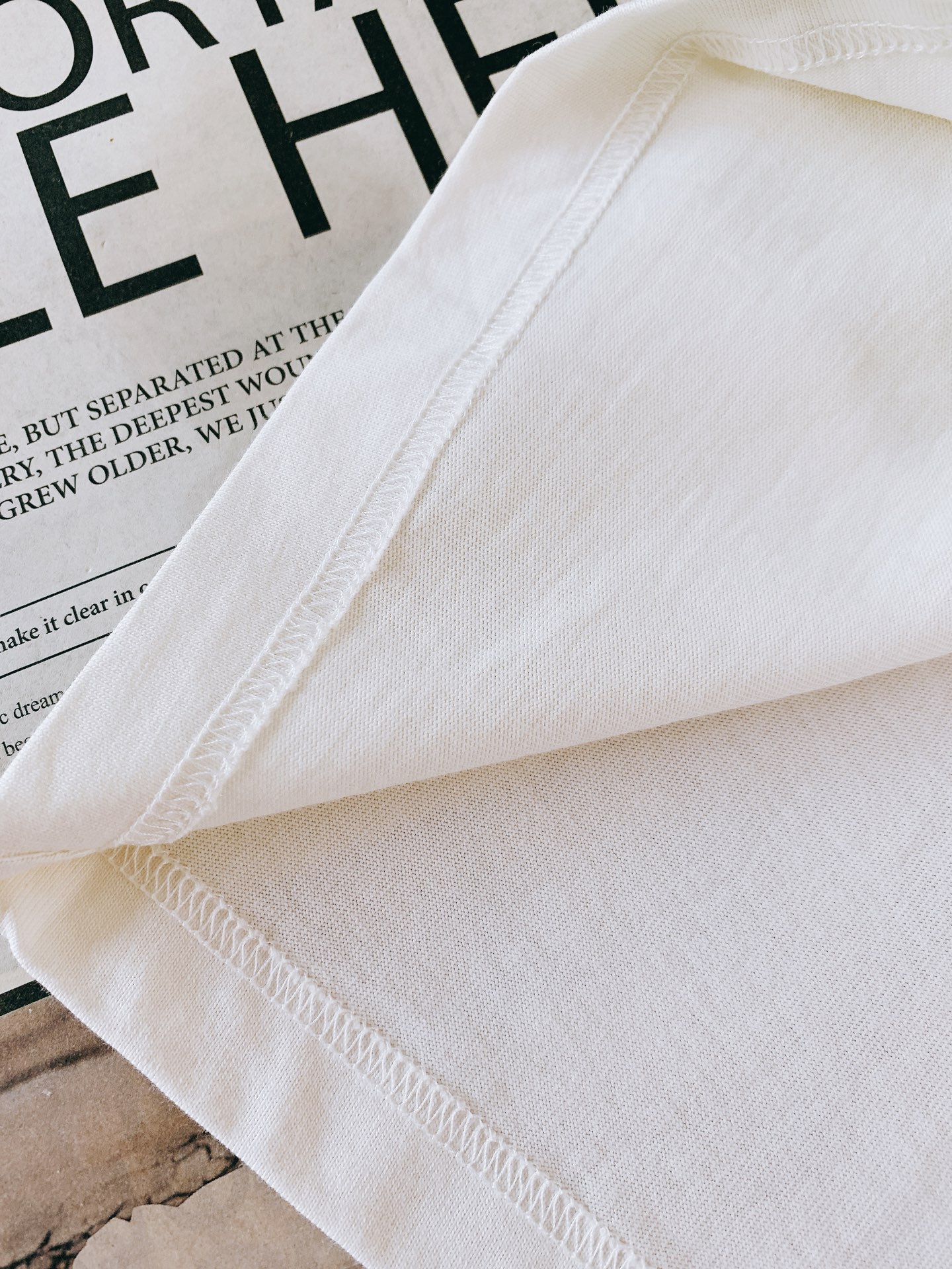 Fendi 芬迪 2026SS春夏新品经典小怪兽T恤，人气爆款持续出圈！高支纯棉透气舒适，夏日上身清爽无