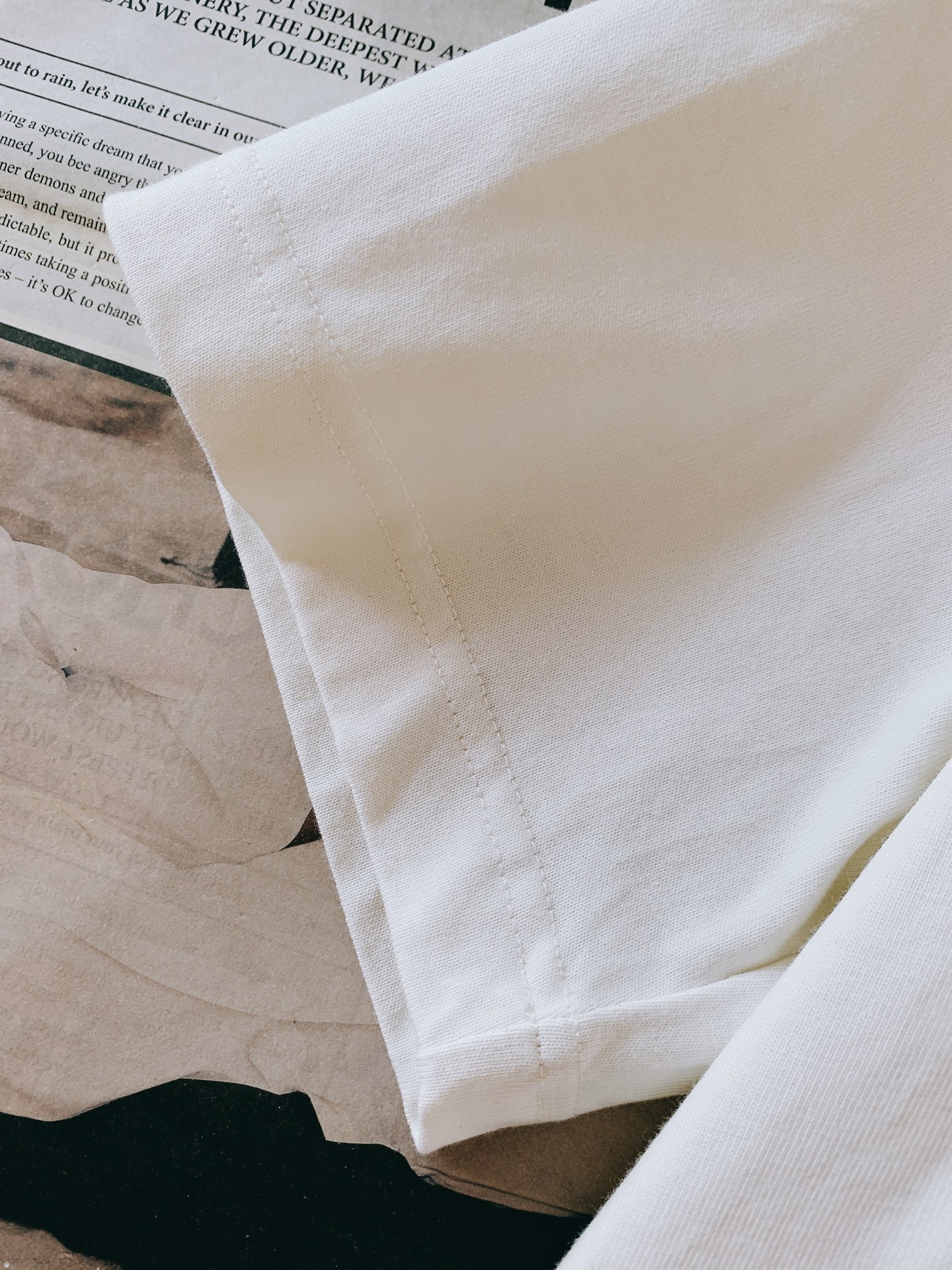 Fendi 芬迪 2026SS春夏新品经典小怪兽T恤，人气爆款持续出圈！高支纯棉透气舒适，夏日上身清爽无