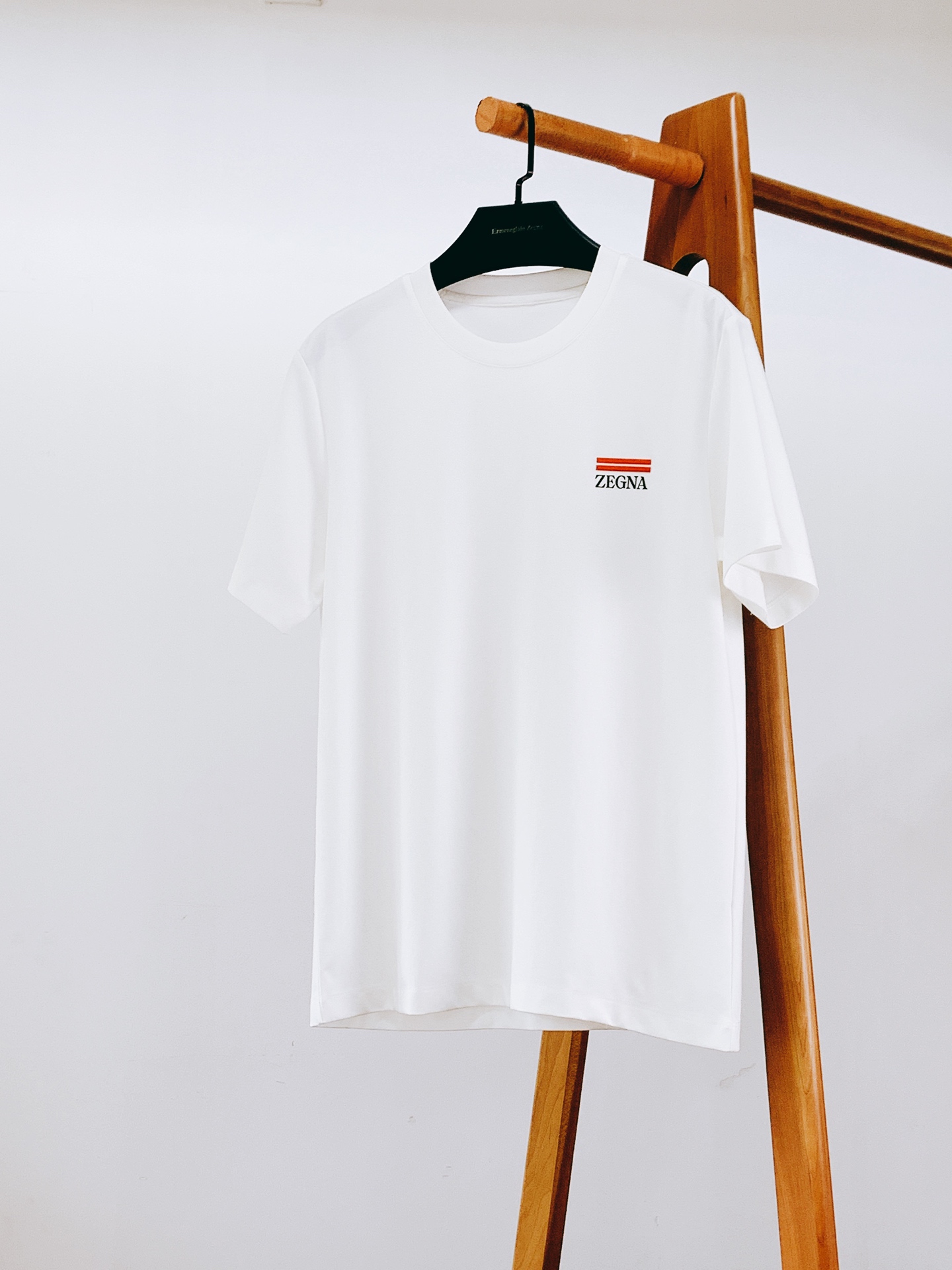 Ermenegildo Zegna 杰尼亚 2026SS春夏新品 经典橙标短袖T恤👕高支丝光棉面料，软糯