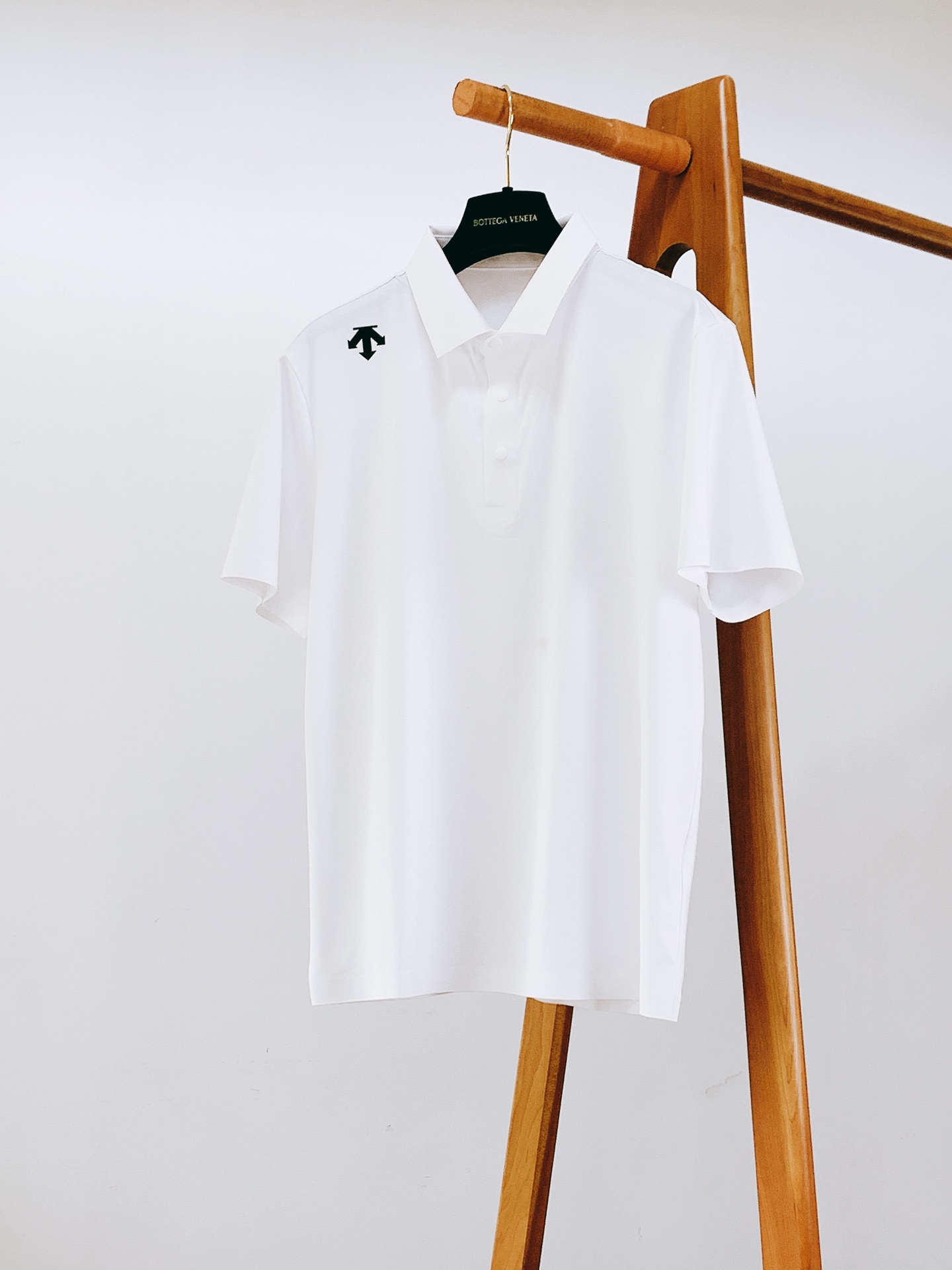 DESCENTE 迪桑特 2026SS春夏新品 箭头冰感Polo衫👕高弹冰感速干面料，上身丝滑冰凉，透气