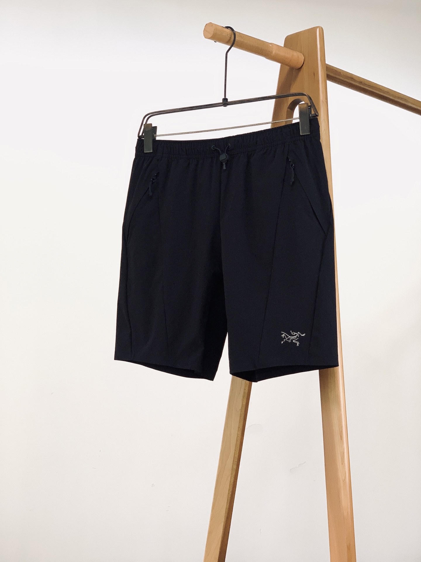 ARCTERYX 始祖鸟 2026SS春夏新品轻量速干机能五分短裤🩳夏季闭眼入的百搭神裤，把户外硬核性能