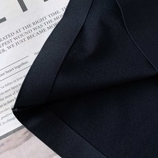 DESCENTE 迪桑特 2026SS春夏新品 箭头冰感Polo衫👕高弹冰感速干面料,上身丝滑冰凉,透气 DESCENTE 迪桑特 2026SS春夏新品 箭头冰感Polo衫👕高弹冰感速干面料,上身丝滑冰凉,透气