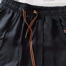 Ermenegildo Zegna 杰尼亚 2026SS春夏新品 撞色冰感休闲短裤🩳夏日意式松弛单品精选 Ermenegildo Zegna 杰尼亚 2026SS春夏新品 撞色冰感休闲短裤🩳夏日意式松弛单品精选