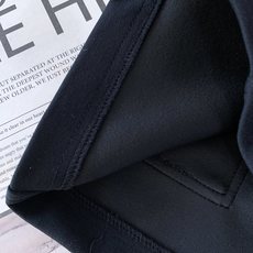 Maison Margiela MM6 马丁马吉拉 2026SS春夏新品撞色腰重磅休闲短裤🩳小众高街松弛 Maison Margiela MM6 马丁马吉拉 2026SS春夏新品撞色腰重磅休闲短裤🩳小众高街松弛