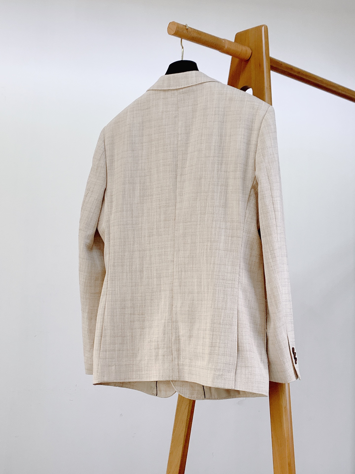 LoroPiana L.P SS早春新品高定人字纹休闲西装｜雅痞绅士的衣橱刚需进口羊毛亚麻混纺材质，天然