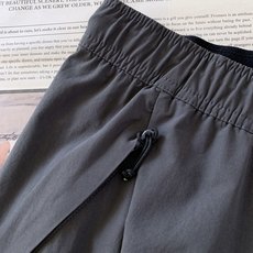 ARCTERYX 始祖鸟 2026SS春夏新品机能速干束脚裤|通勤户外双开挂轻量化速干面料,透气防泼还显 ARCTERYX 始祖鸟 2026SS春夏新品机能速干束脚裤|通勤户外双开挂轻量化速干面料,透气防泼还显
