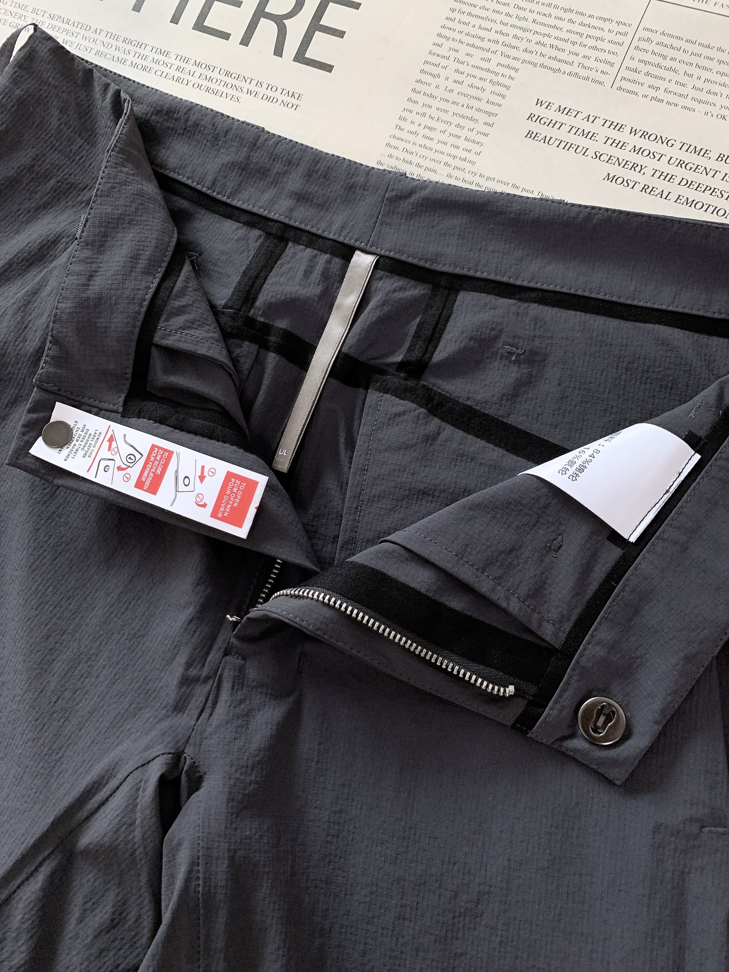 ARCTERYX 始祖鸟 2026SS春夏新品轻商务户外机能五分短裤🩳专为夏日打造的全能型短裤，把户外硬