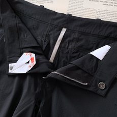 ARCTERYX 始祖鸟 2026SS春夏新品轻商务户外机能五分短裤🩳专为夏日打造的全能型短裤,把户外硬 ARCTERYX 始祖鸟 2026SS春夏新品轻商务户外机能五分短裤🩳专为夏日打造的全能型短裤,把户外硬