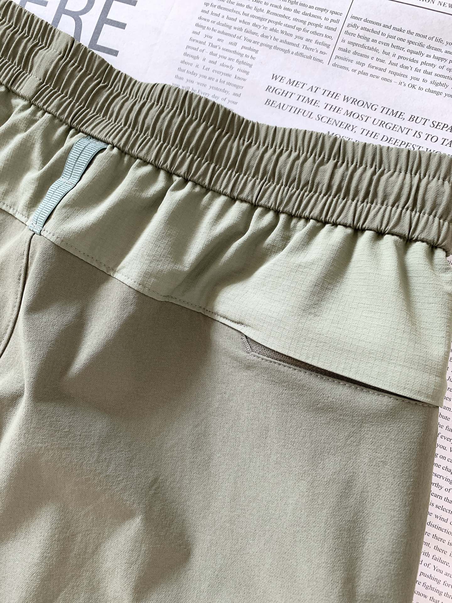 ARCTERYX 始祖鸟 2026SS春夏新品轻量速干机能束脚休闲裤👖一条贯穿四季的全能型束脚裤，将户外