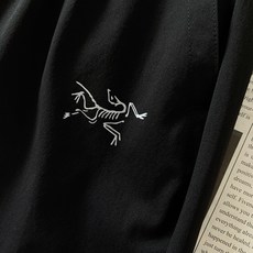 ARCTERYX 始祖鸟 2026SS春夏新品轻量直筒速干休闲裤👖一条承包四季穿搭的全能休闲裤,把户外硬 ARCTERYX 始祖鸟 2026SS春夏新品轻量直筒速干休闲裤👖一条承包四季穿搭的全能休闲裤,把户外硬