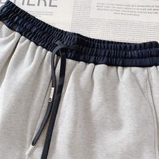 Maison Margiela MM6 马丁马吉拉 2026SS春夏新品撞色腰数字刺绣短裤,高克重空气层 Maison Margiela MM6 马丁马吉拉 2026SS春夏新品撞色腰数字刺绣短裤,高克重空气层