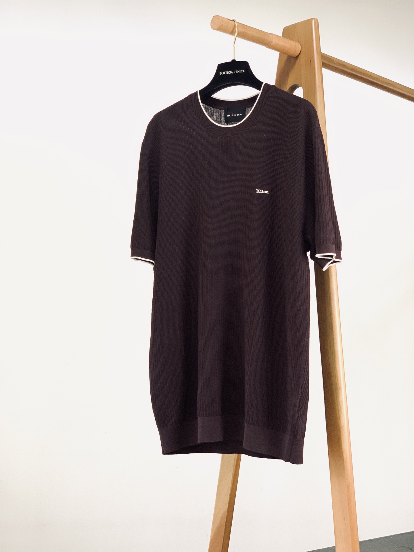 Kiton 奇顿 2026SS春夏新品那不勒斯顶奢镂空针织短袖👕源自意大利那不勒斯工坊的匠心单品，采用品