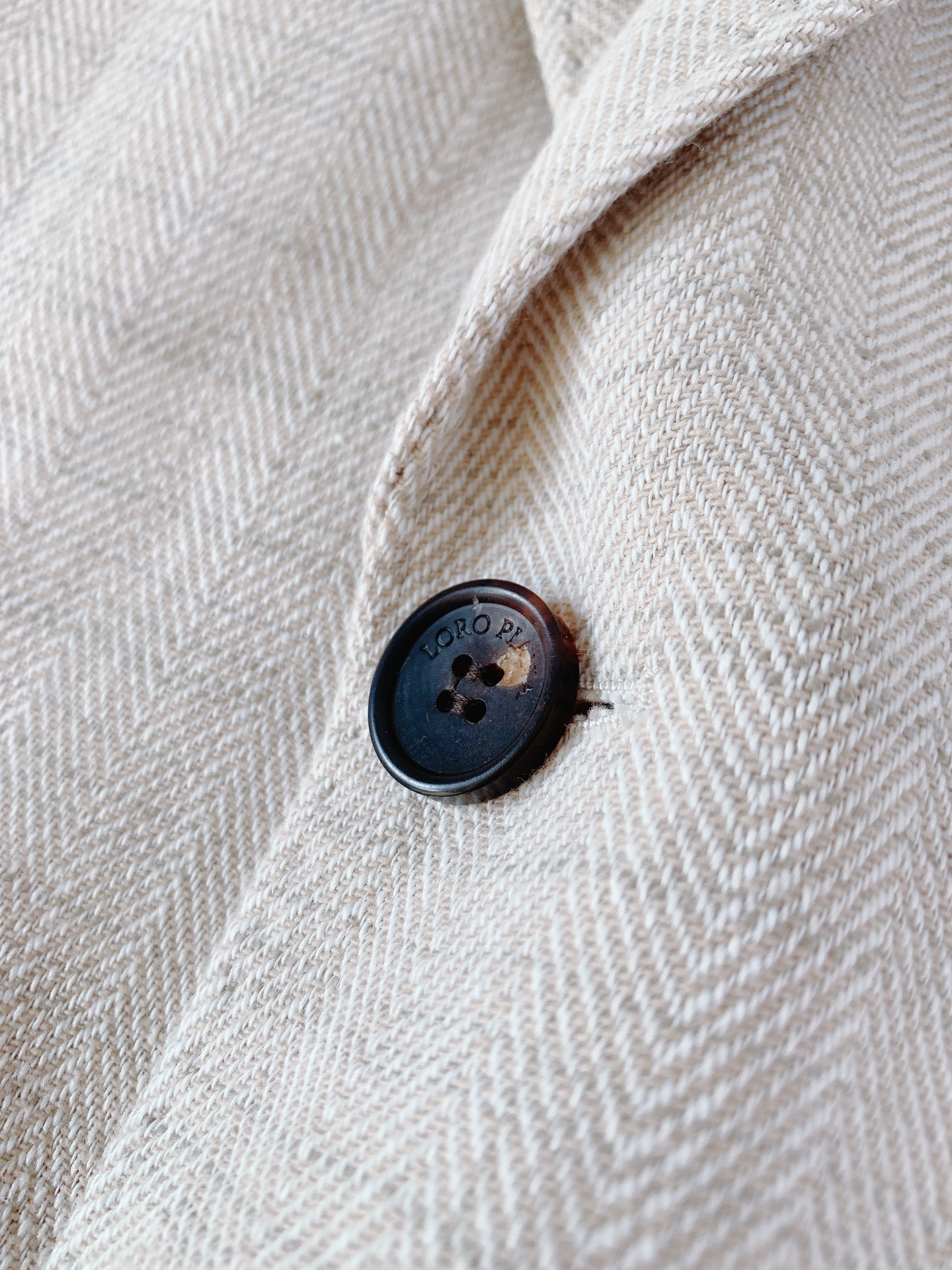 LoroPiana L.P SS早春新品高定人字纹休闲西装｜雅痞绅士的衣橱刚需进口羊毛亚麻混纺材质，天然
