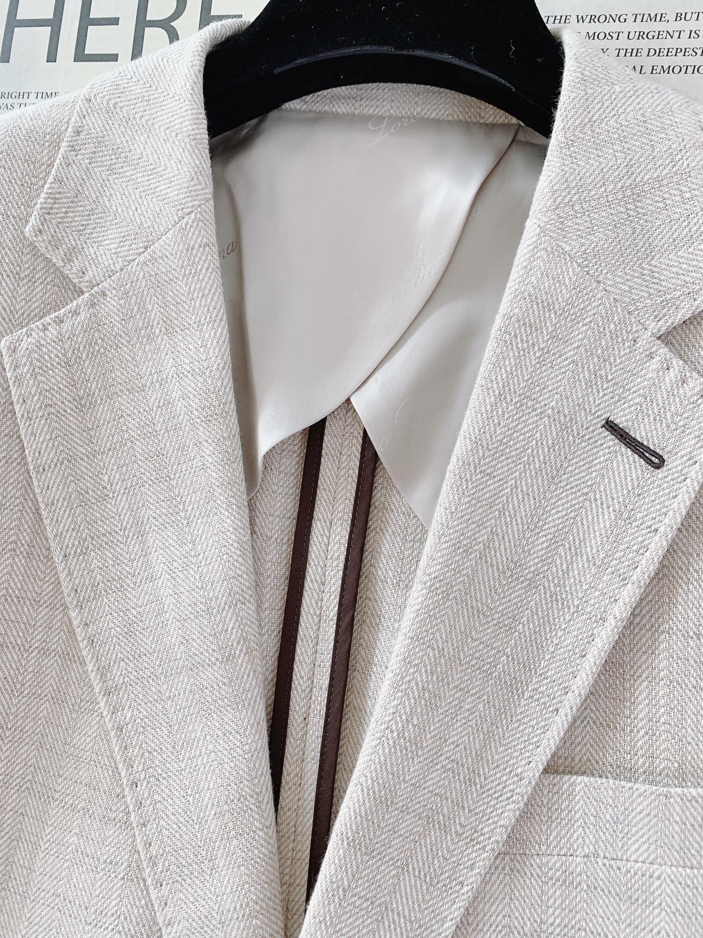 LoroPiana L.P SS早春新品高定人字纹休闲西装｜雅痞绅士的衣橱刚需进口羊毛亚麻混纺材质，天然