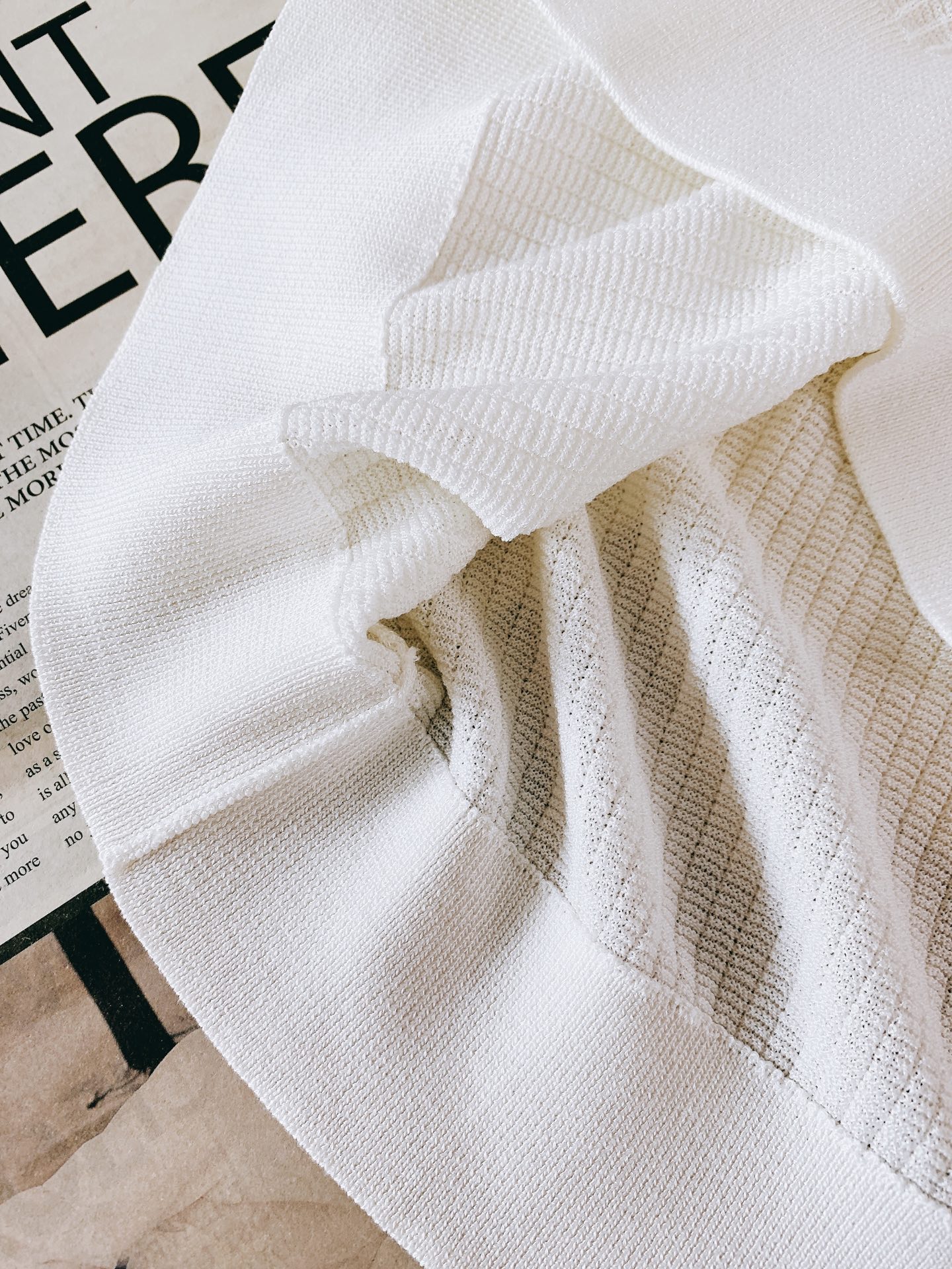 Kiton 奇顿 2026SS春夏新品那不勒斯顶奢镂空针织短袖👕源自意大利那不勒斯工坊的匠心单品，采用品