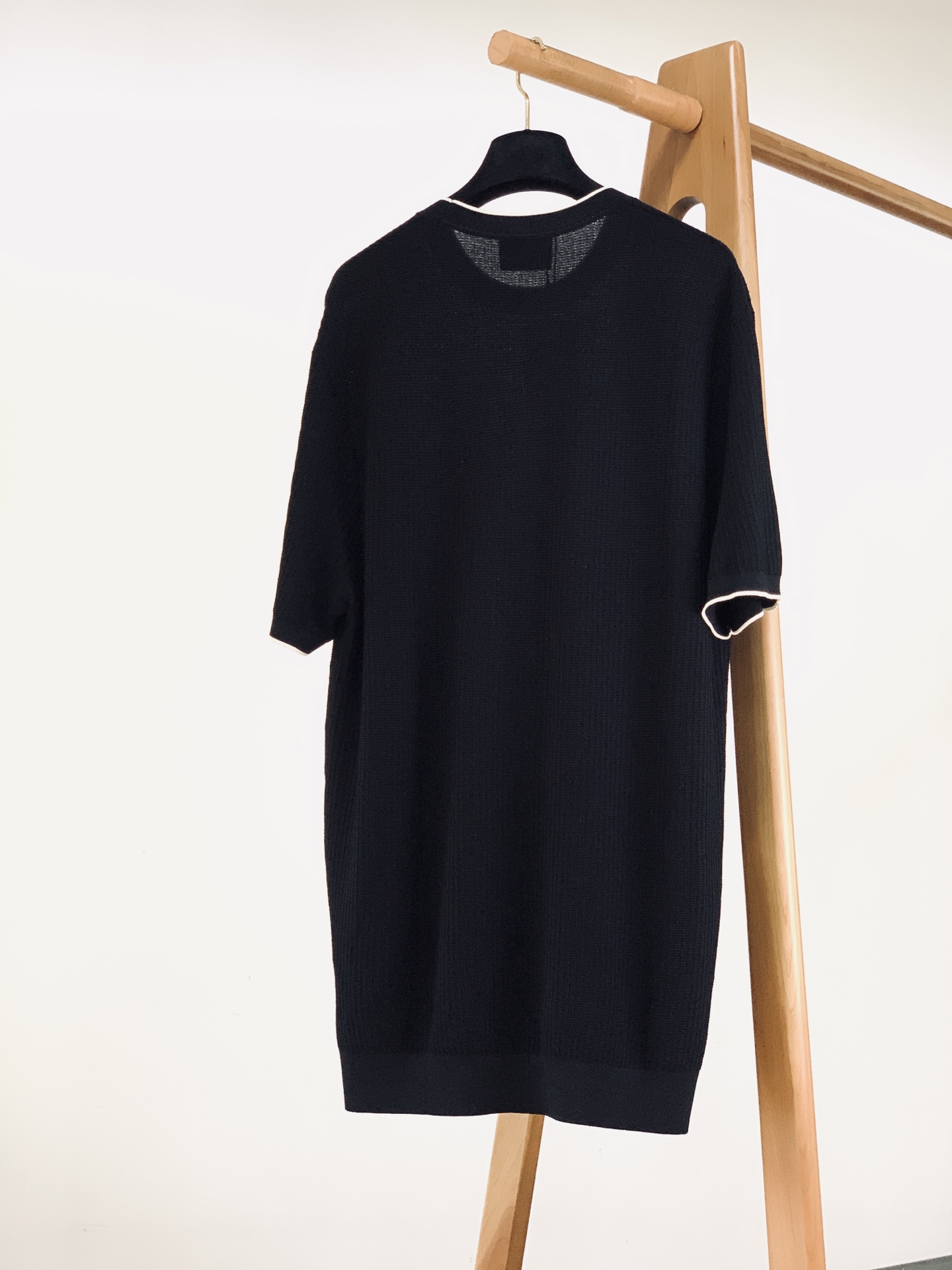 Kiton 奇顿 2026SS春夏新品那不勒斯顶奢镂空针织短袖👕源自意大利那不勒斯工坊的匠心单品，采用品