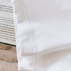 Moncler 蒙口 2026SS春夏新品经典M徽标短袖👕高支精梳棉打造软糯挺括质感,透气不闷汗,久穿不 Moncler 蒙口 2026SS春夏新品经典M徽标短袖👕高支精梳棉打造软糯挺括质感,透气不闷汗,久穿不
