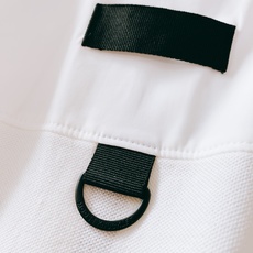 MOOSE KNUCKLES 剪刀✂️ 2026SS春夏新品半拉链机能Polo👕采用珠地网眼棉与机能面料 MOOSE KNUCKLES 剪刀✂️ 2026SS春夏新品半拉链机能Polo👕采用珠地网眼棉与机能面料