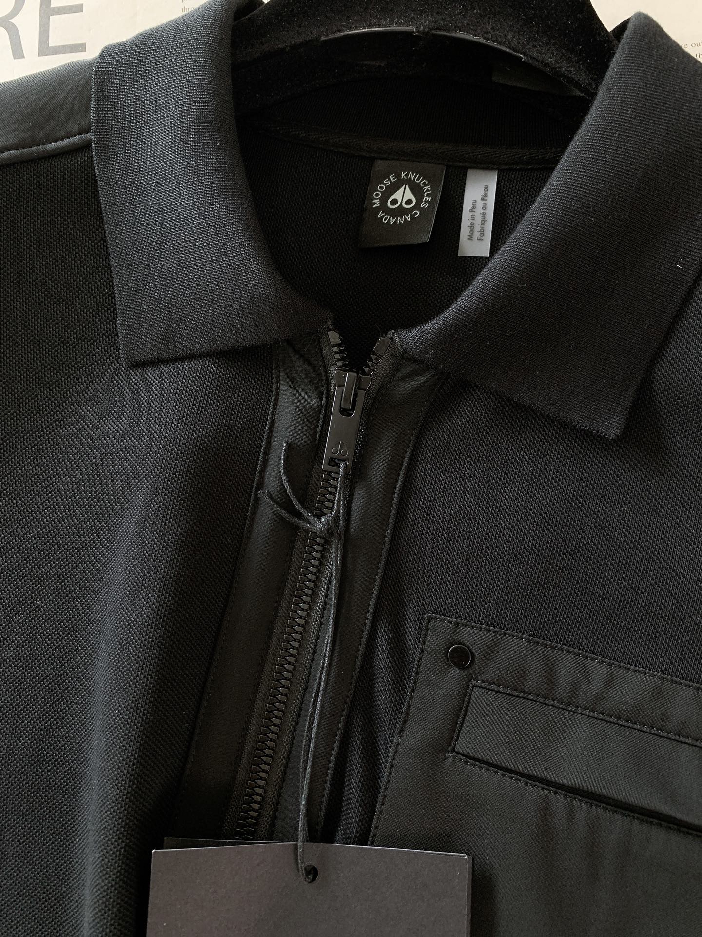 MOOSE KNUCKLES 剪刀✂️ 2026SS春夏新品半拉链机能Polo👕采用珠地网眼棉与机能面料