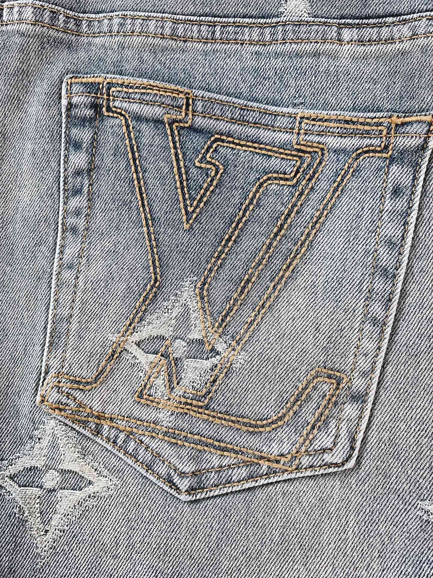 LouisVuitton 路易威登 2026SS春夏新品Monogram提花牛仔短裤🩳高支重磅牛仔布料，