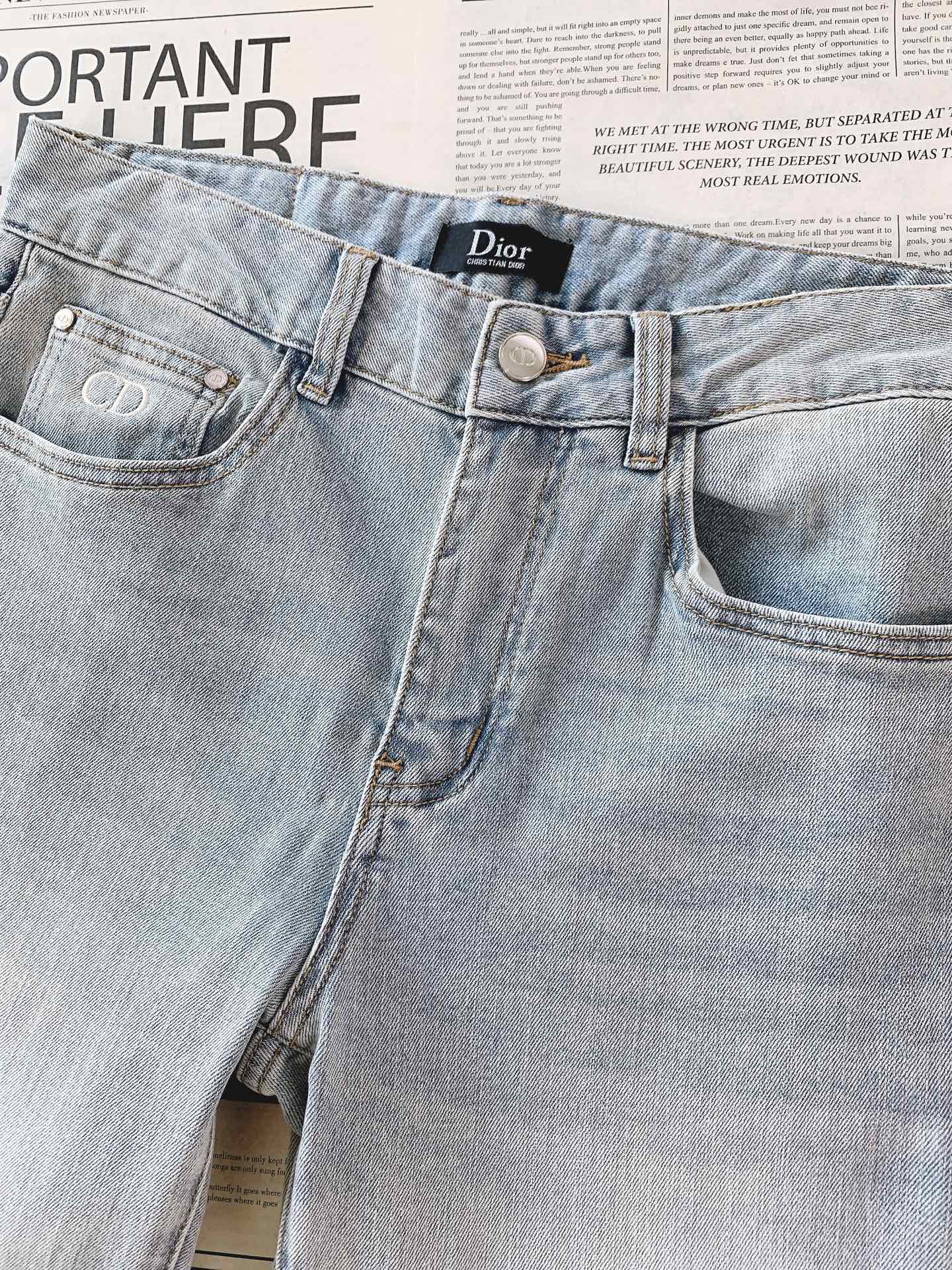 Dior Homme 迪奥·桀傲 CD刺绣直筒牛仔裤👖重磅水洗牛仔面料｜石洗工艺+抗皱不易变形定制金属纽