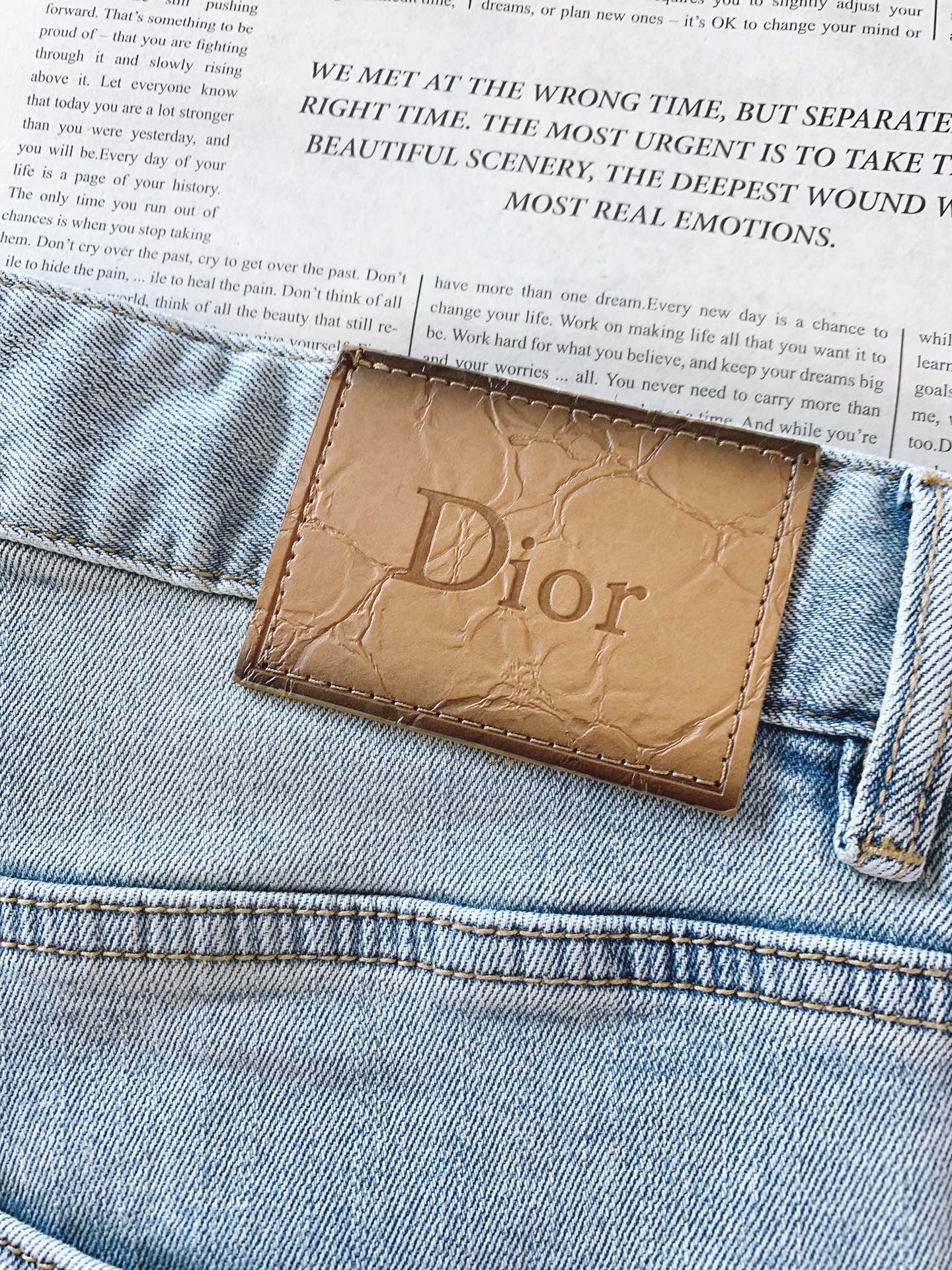 Dior Homme 迪奥·桀傲 CD刺绣直筒牛仔裤👖重磅水洗牛仔面料｜石洗工艺+抗皱不易变形定制金属纽